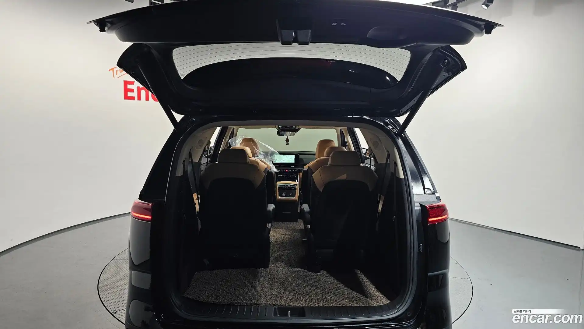 Canival Kia 2022.5-OPTION-024