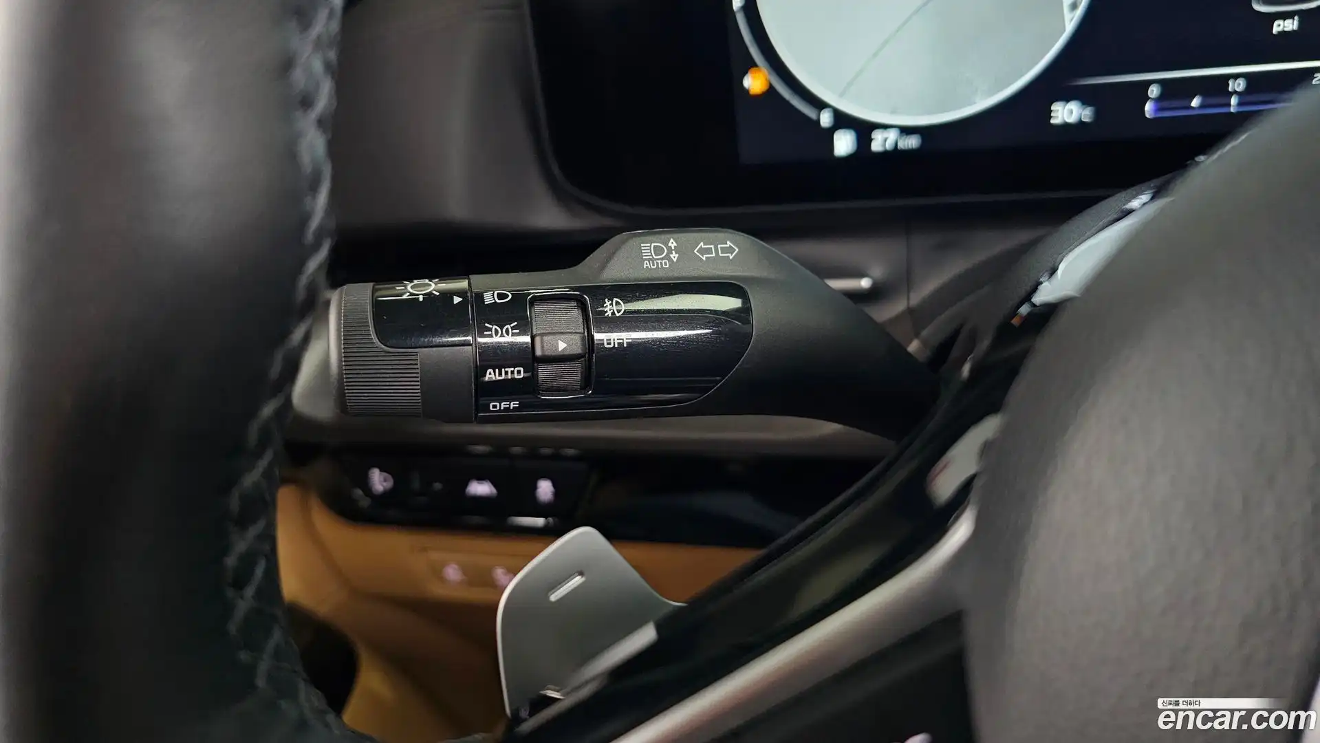 Canival Kia 2022.5-OPTION-051