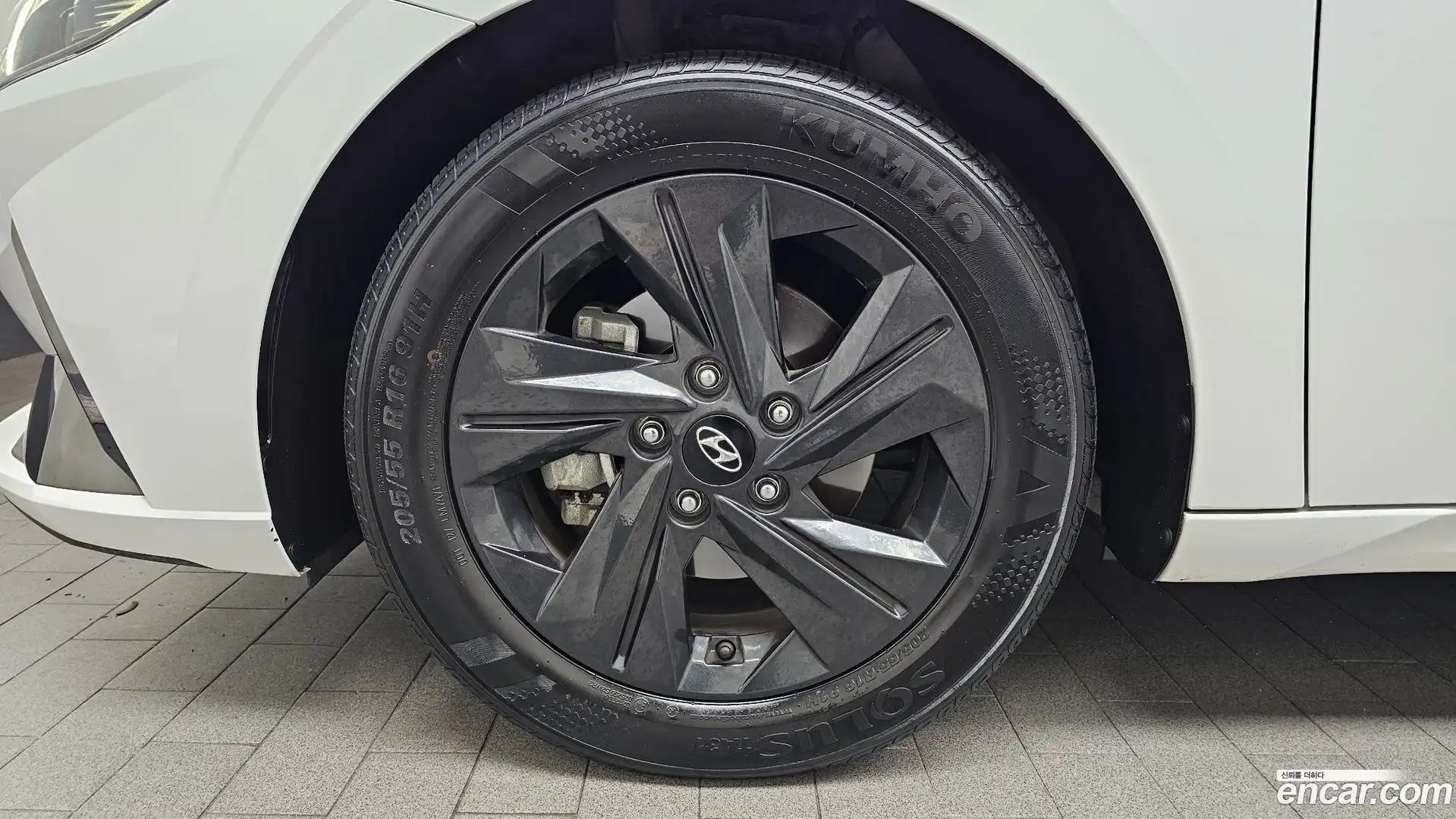AVANTE Hyundai 2023.1-OUTER-005