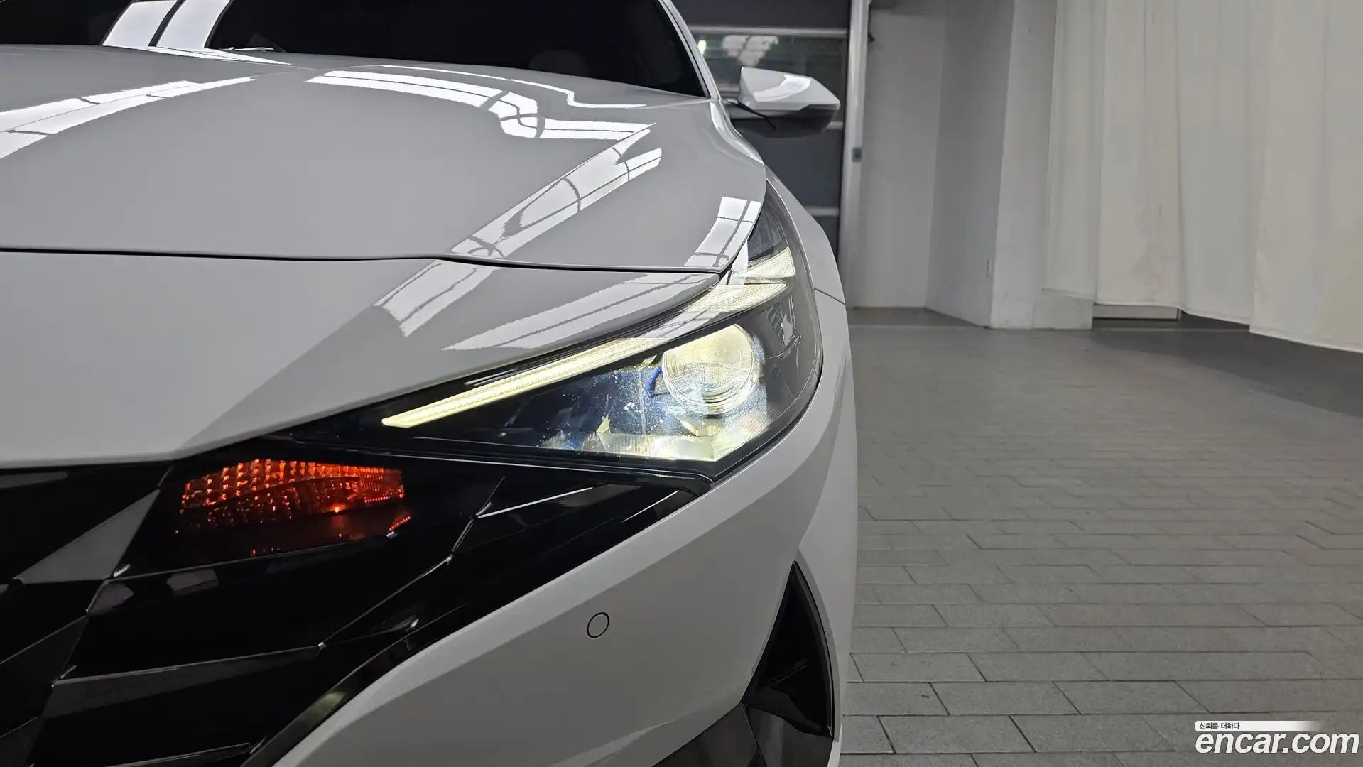 AVANTE Hyundai 2023.1-OUTER-032