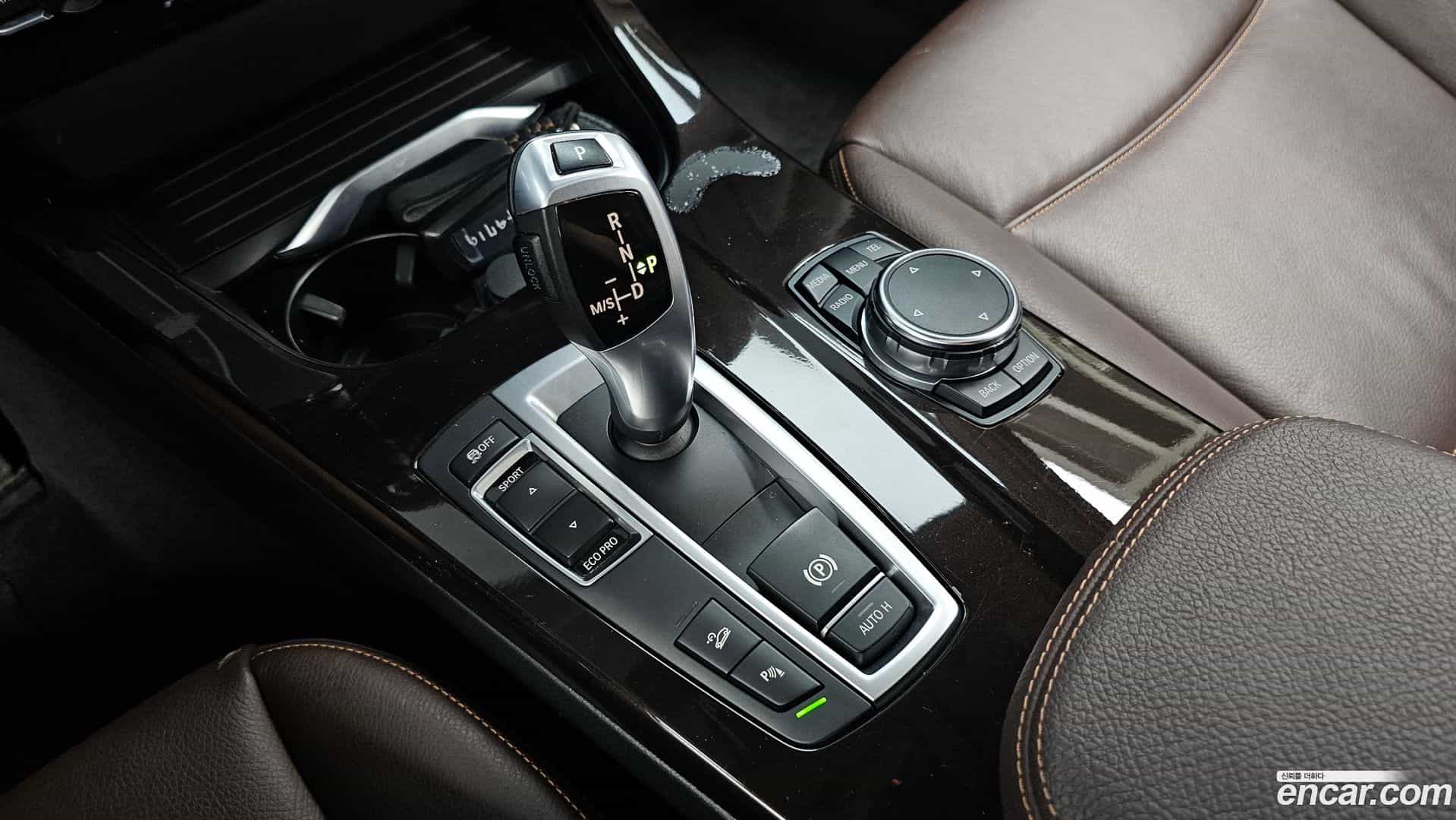 X3 BMW 2014.10-INNER-009