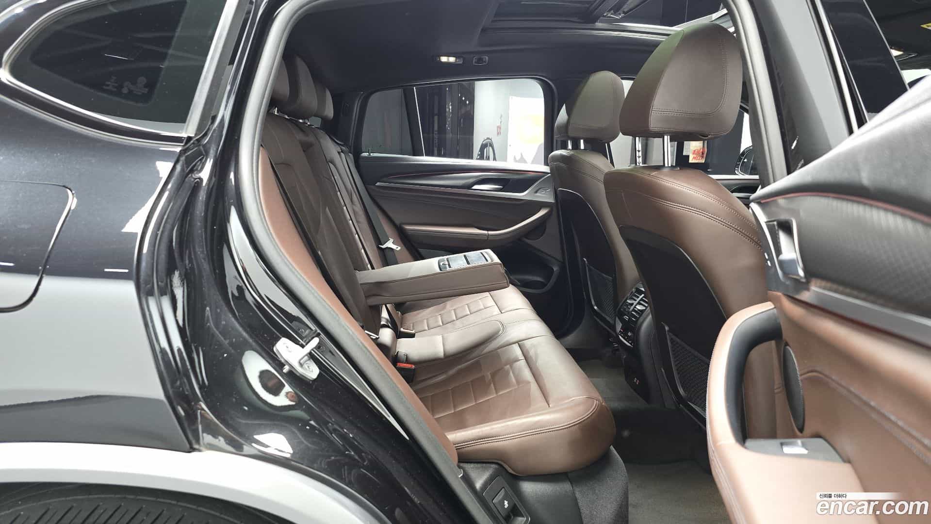 X4 BMW 2021.6-OPTION-016