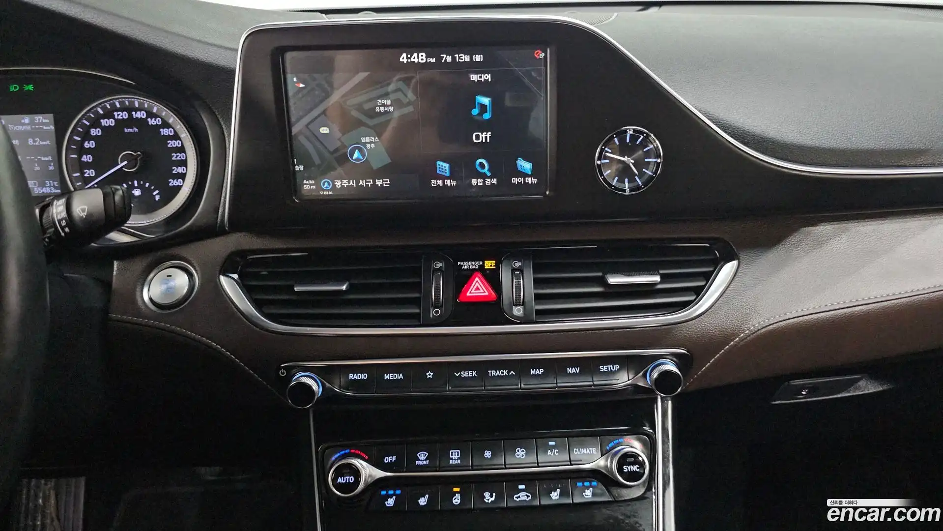 Grandeur Hyundai 2019.5-OPTION-018