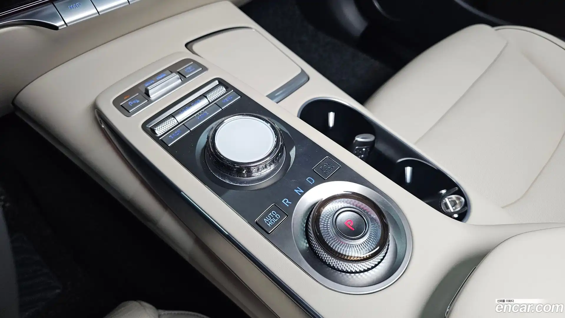 GV70 Genesis 2021.6-INNER-009