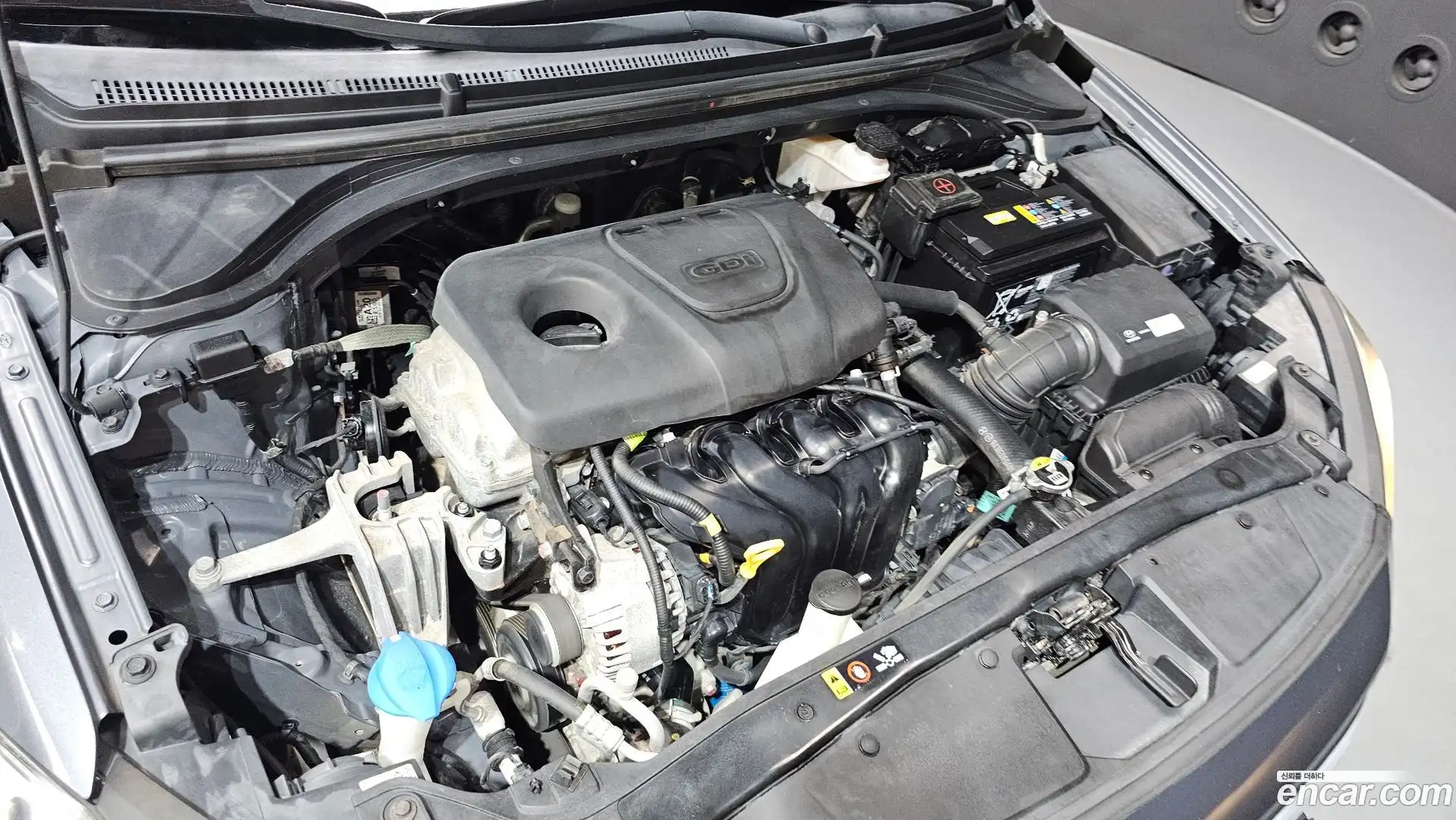 AVANTE Hyundai 2018.7-OUTER-006