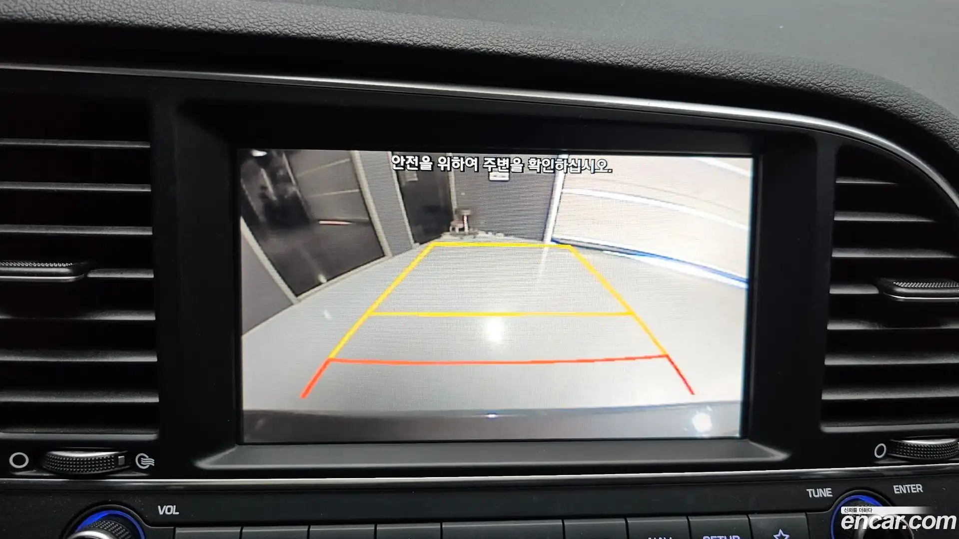 AVANTE Hyundai 2018.7-OPTION-018