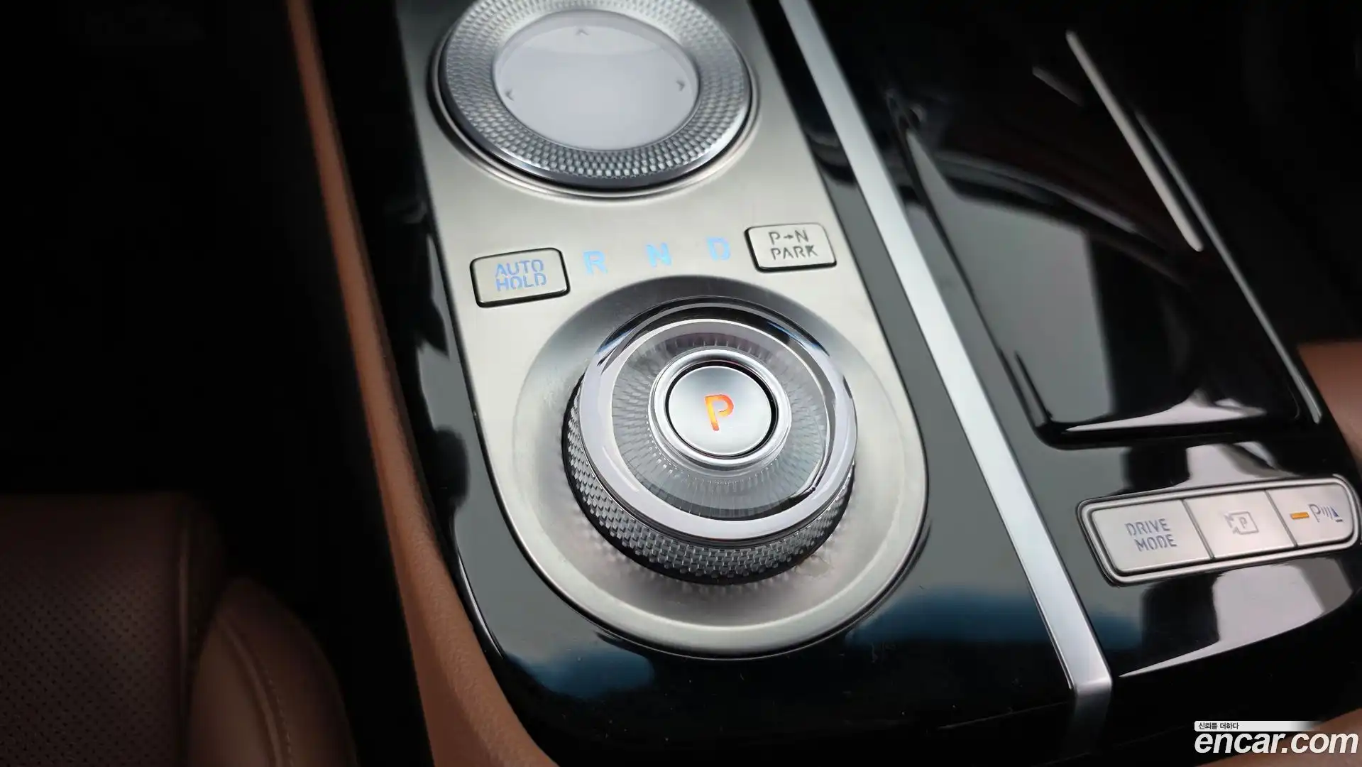 G80 Genesis 2022.4-INNER-009