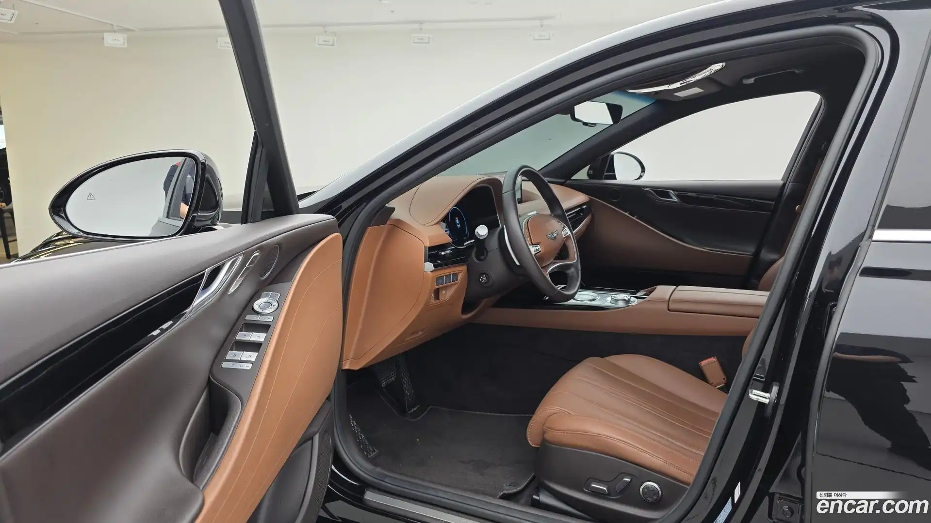 G80 Genesis 2022.4-INNER-010
