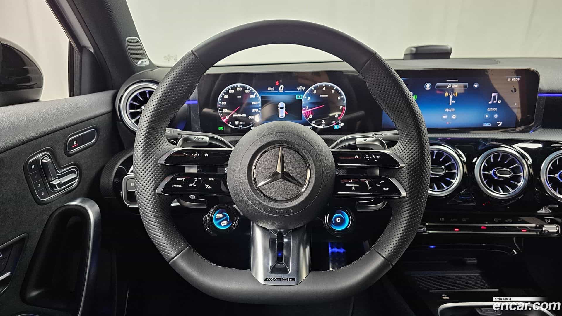 A-Class Mercedes-Benz 2025.6-OPTION-017