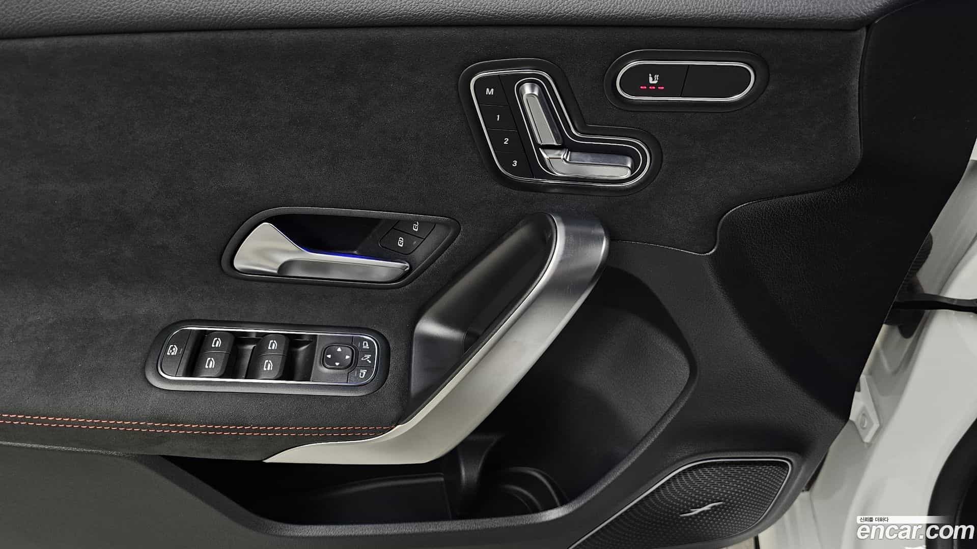 A-Class Mercedes-Benz 2025.6-OPTION-021