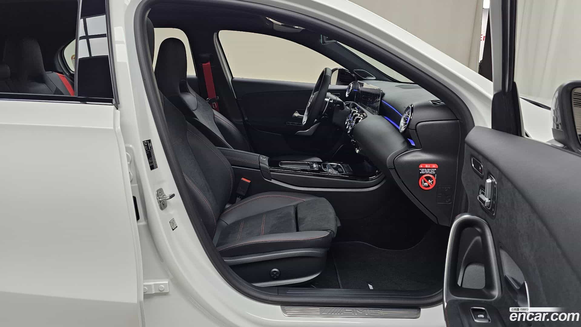 A-Class Mercedes-Benz 2025.6-INNER-036