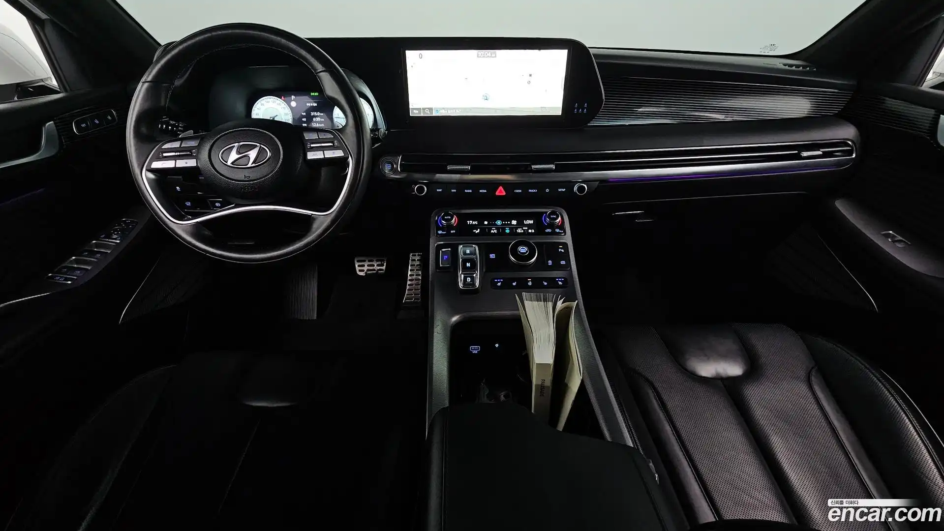 Palisade Hyundai 2023.2-INNER-007
