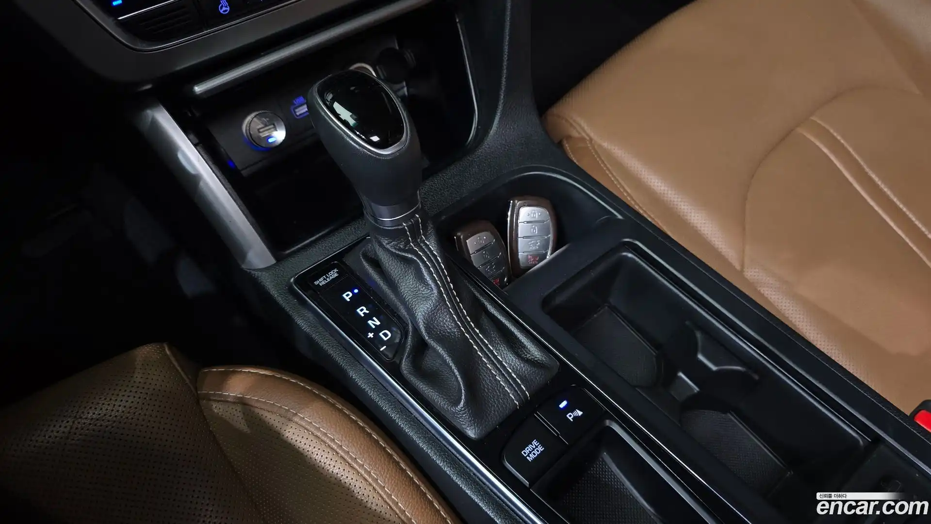Sonata Hyundai 2016.11-INNER-009