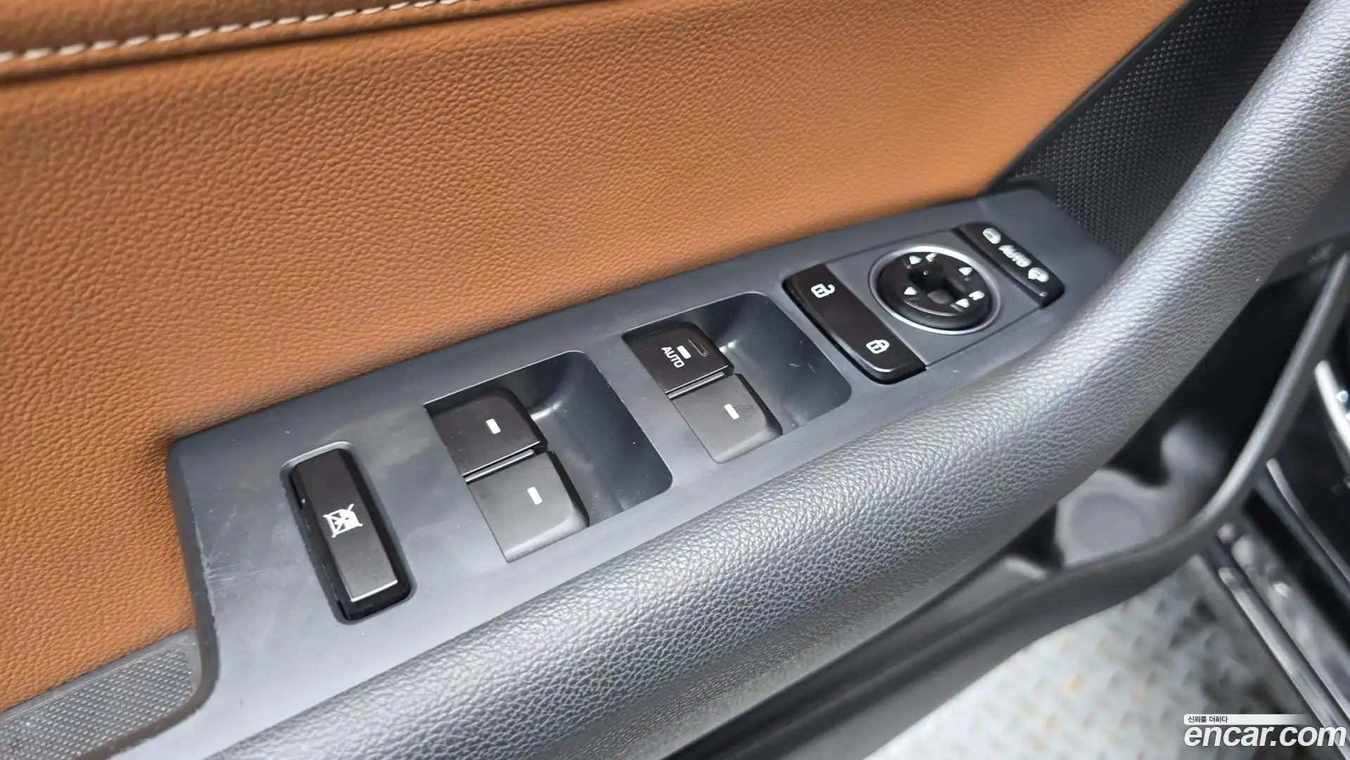 Sonata Hyundai 2016.11-OPTION-017