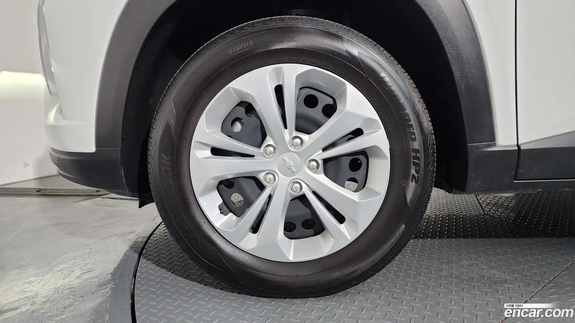 Trax Chevrolet 2024.0-OUTER-005