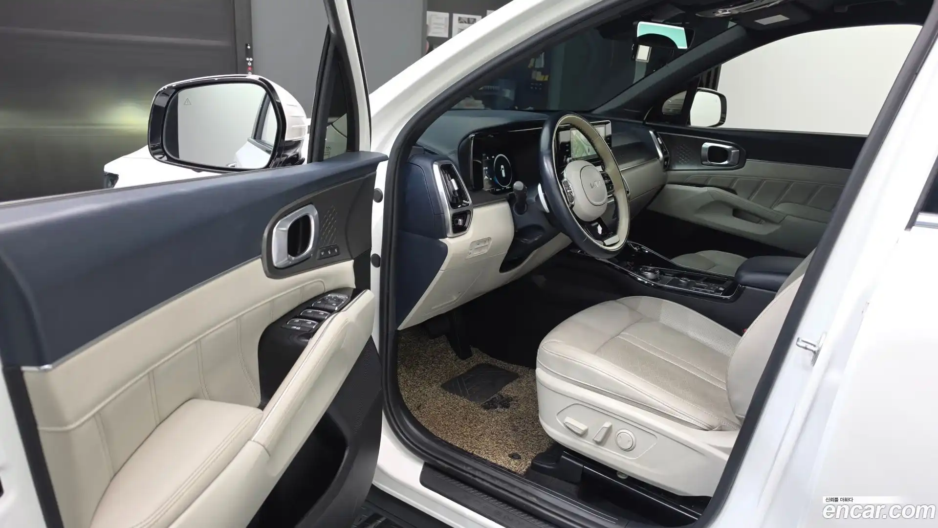 Sorento Kia 2022.6-INNER-010