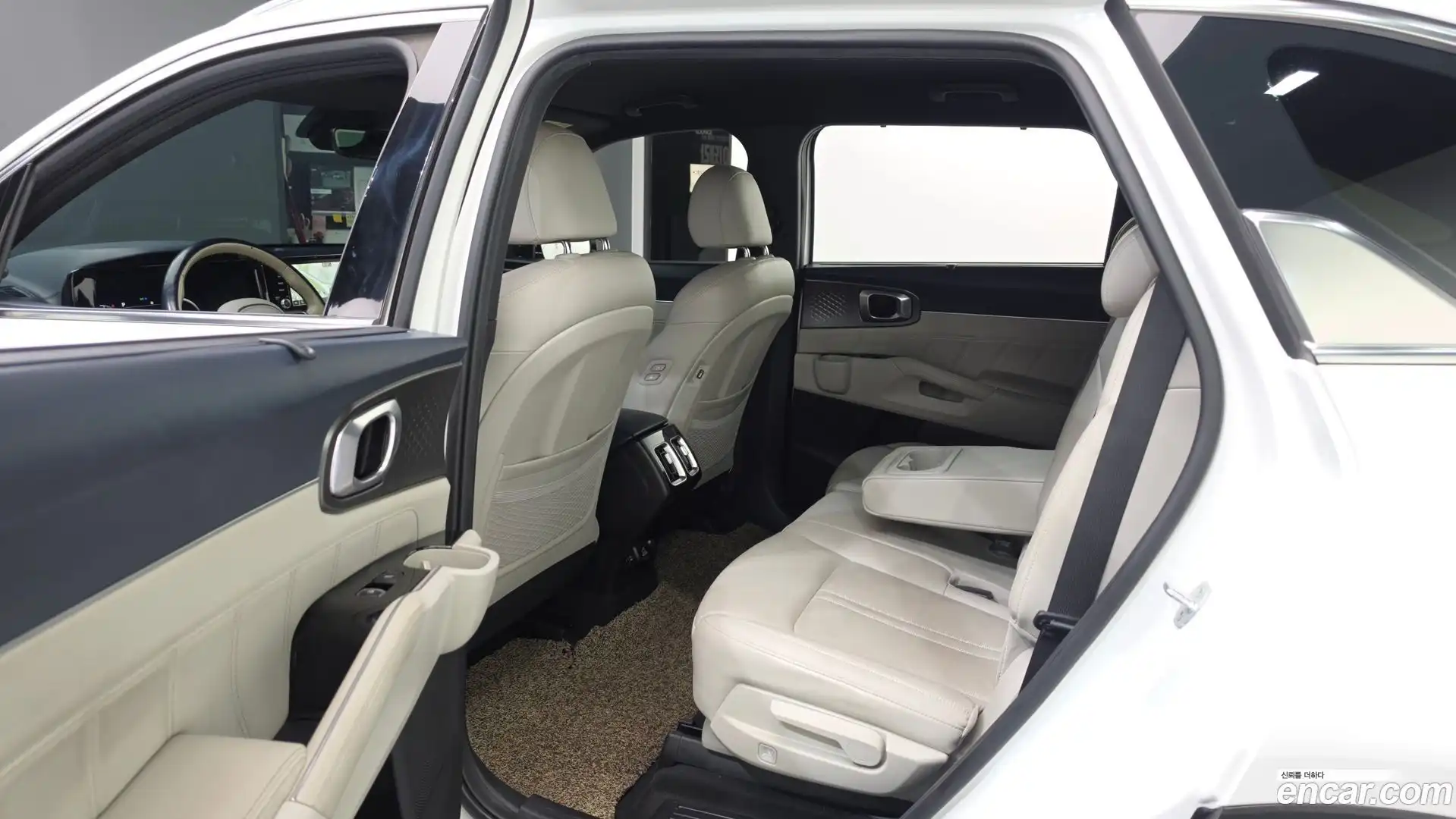 Sorento Kia 2022.6-OPTION-015