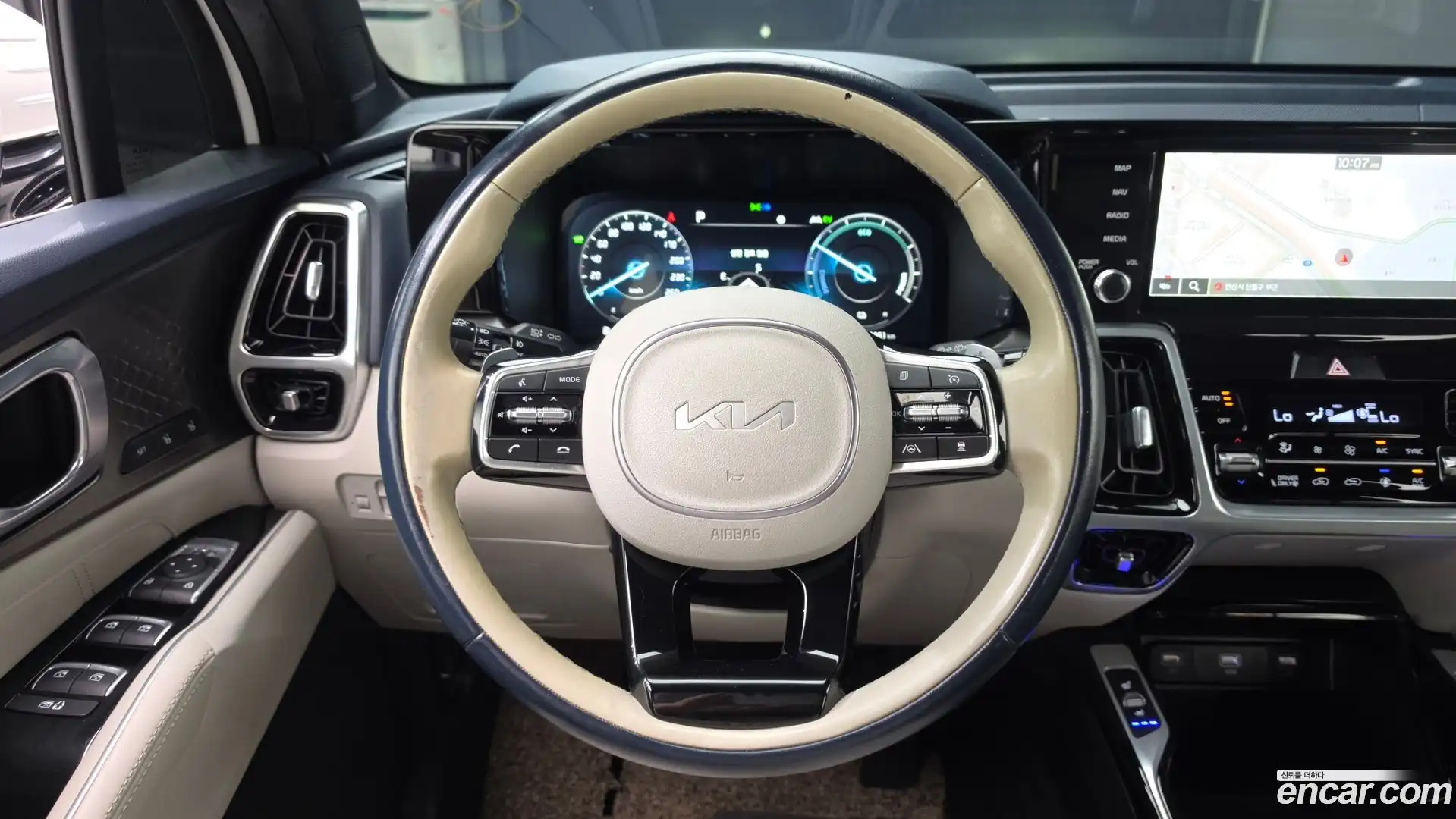 Sorento Kia 2022.6-OPTION-017
