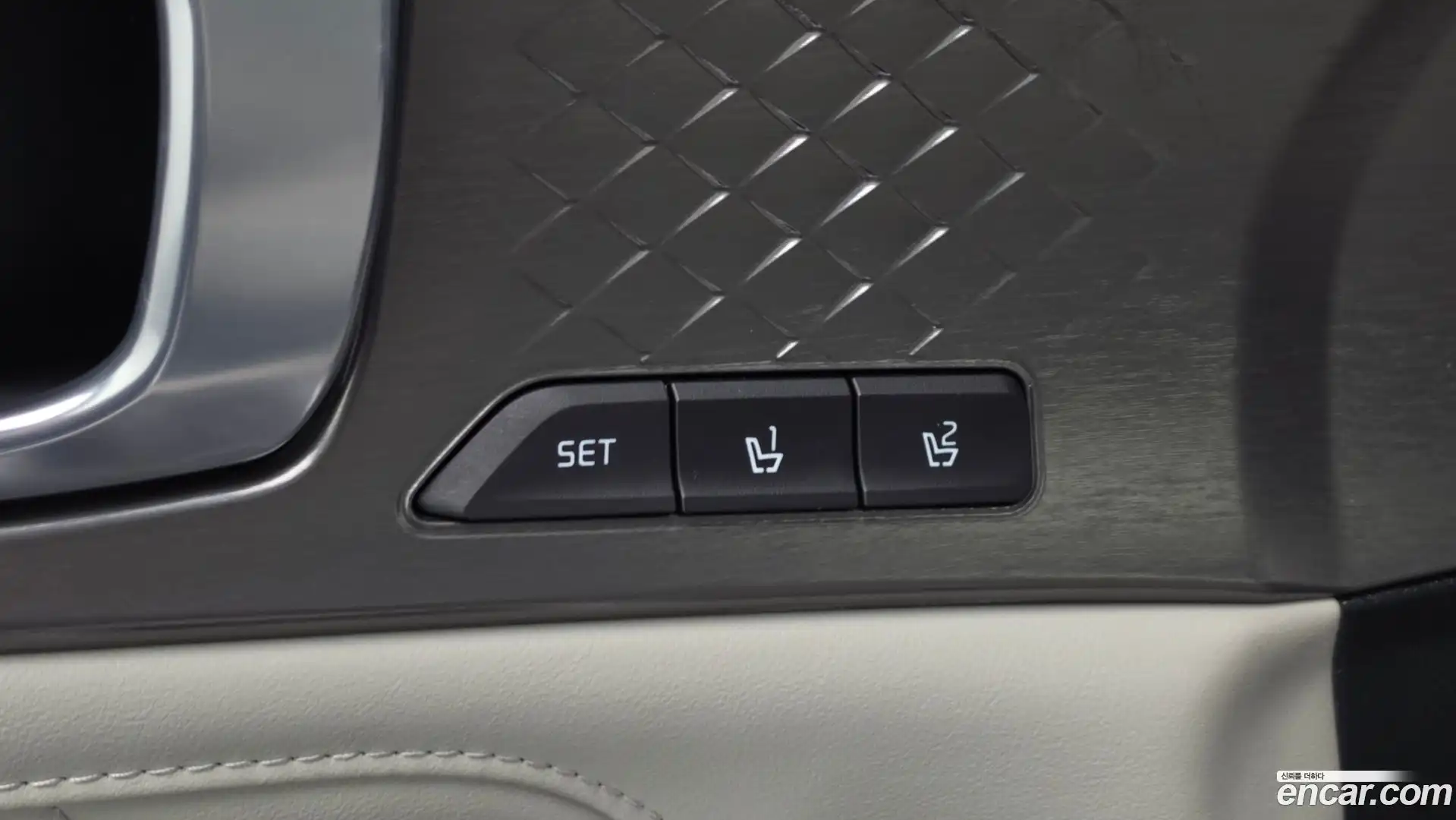 Sorento Kia 2022.6-OPTION-042