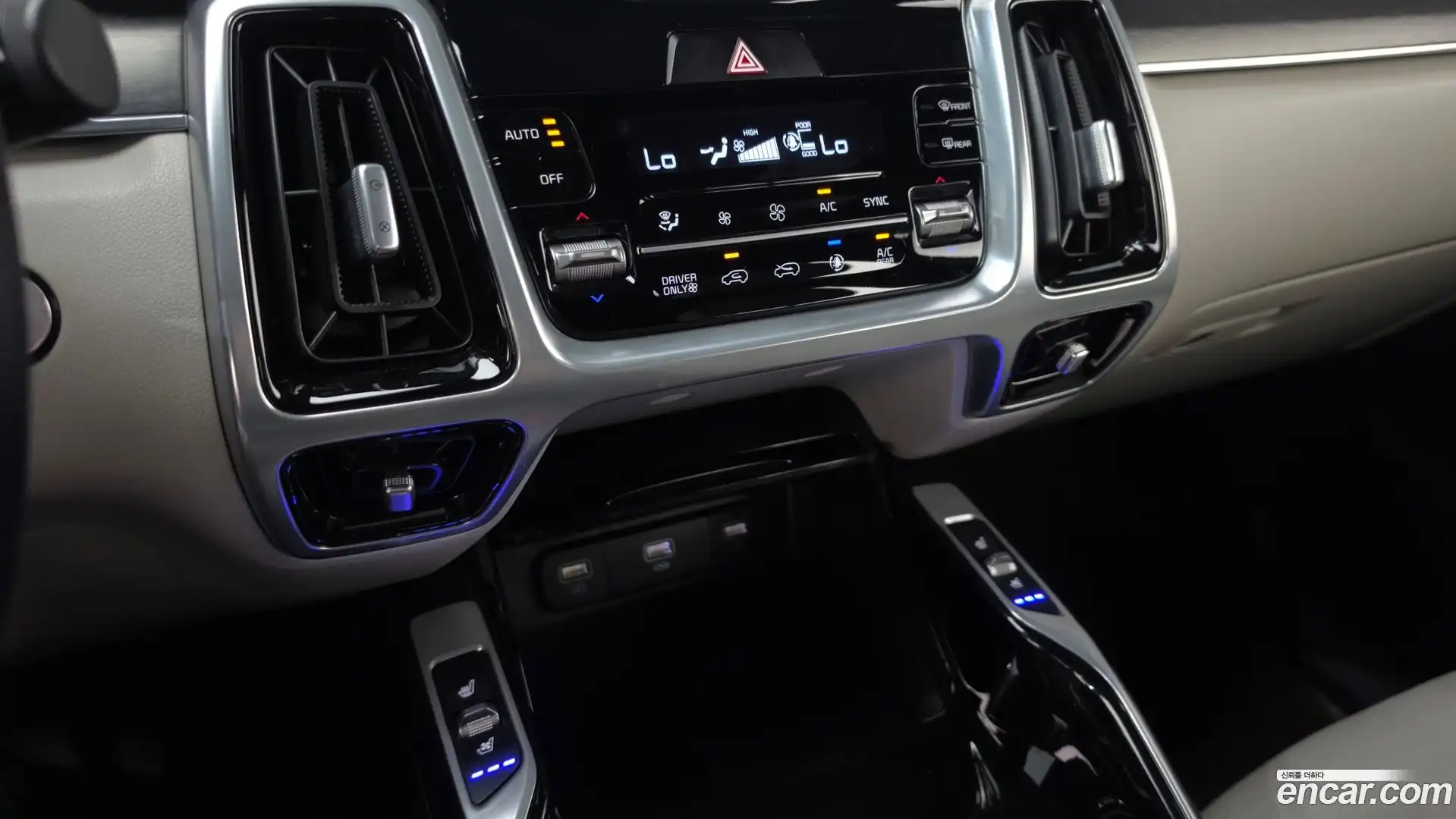 Sorento Kia 2022.6-OPTION-045