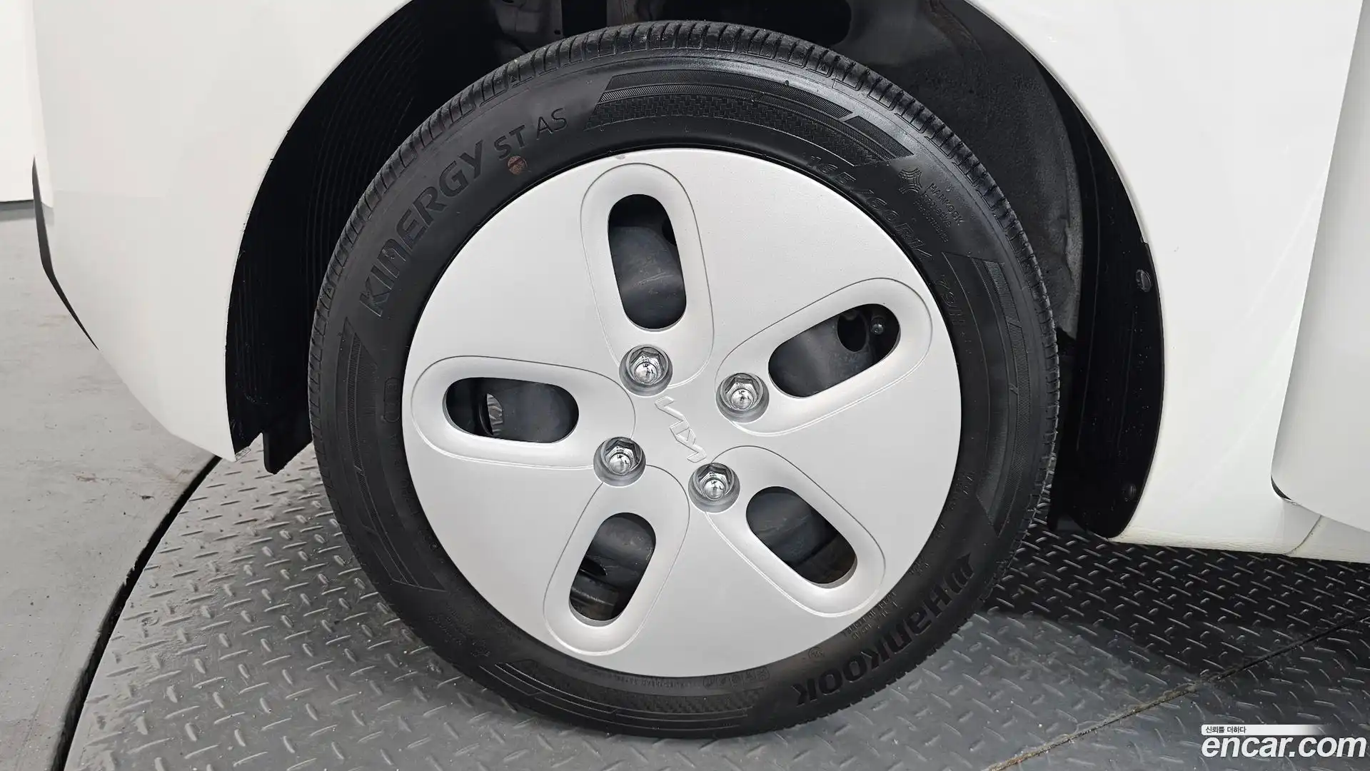 RAY Kia 2023.8-OUTER-005