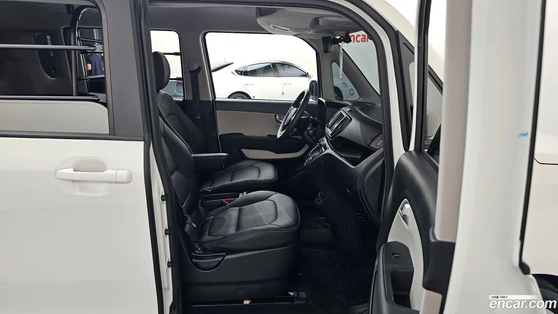RAY Kia 2023.8-INNER-036