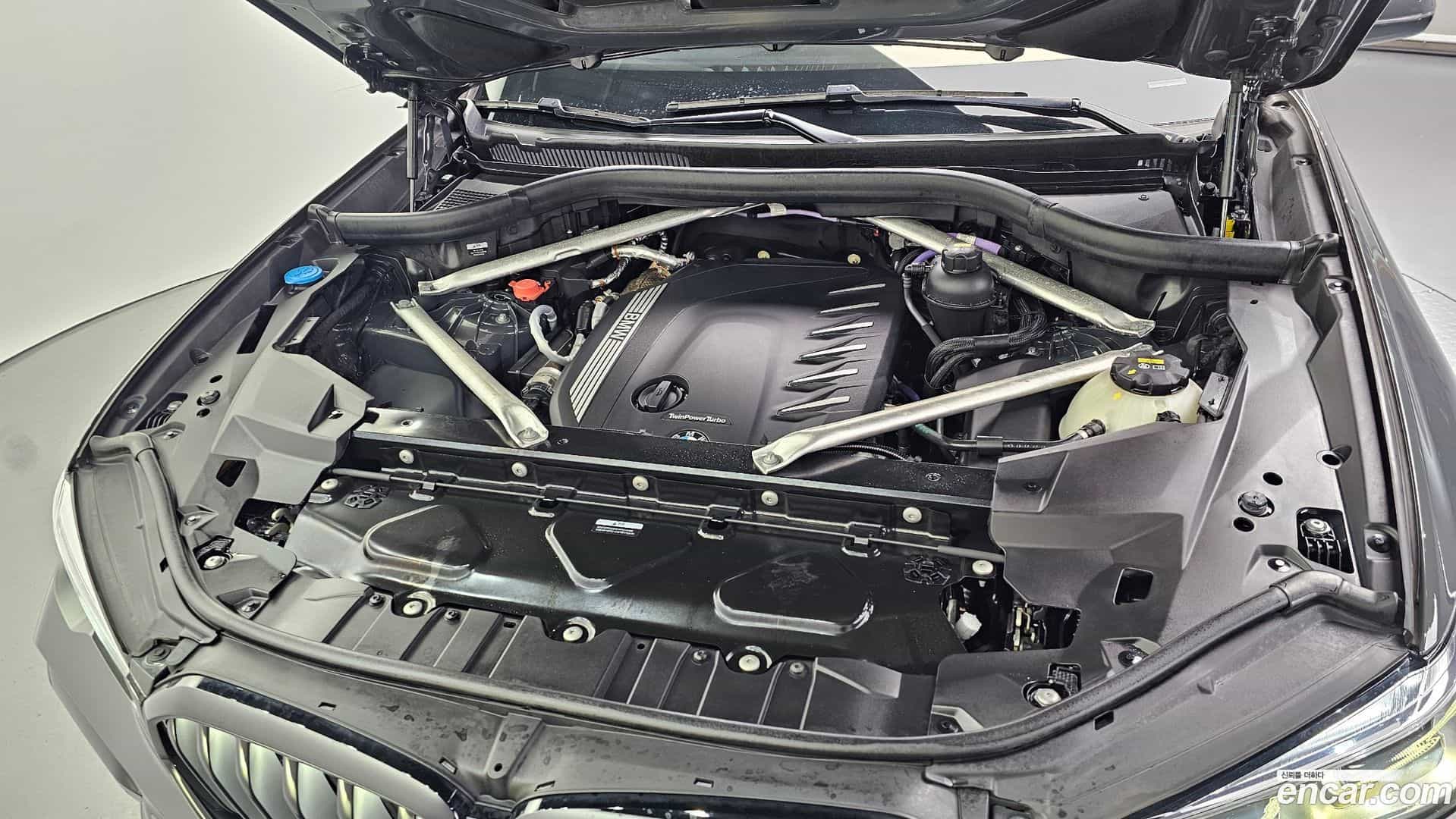 X6 BMW 2022.7-OUTER-006