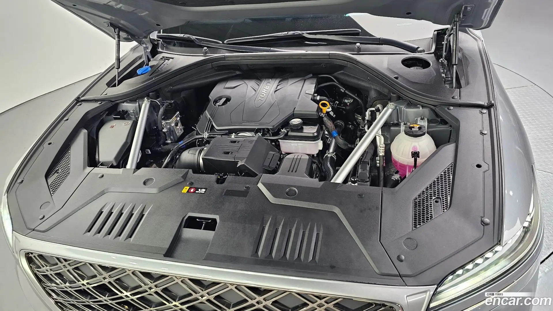 GV70 Genesis 2024.6-OUTER-006