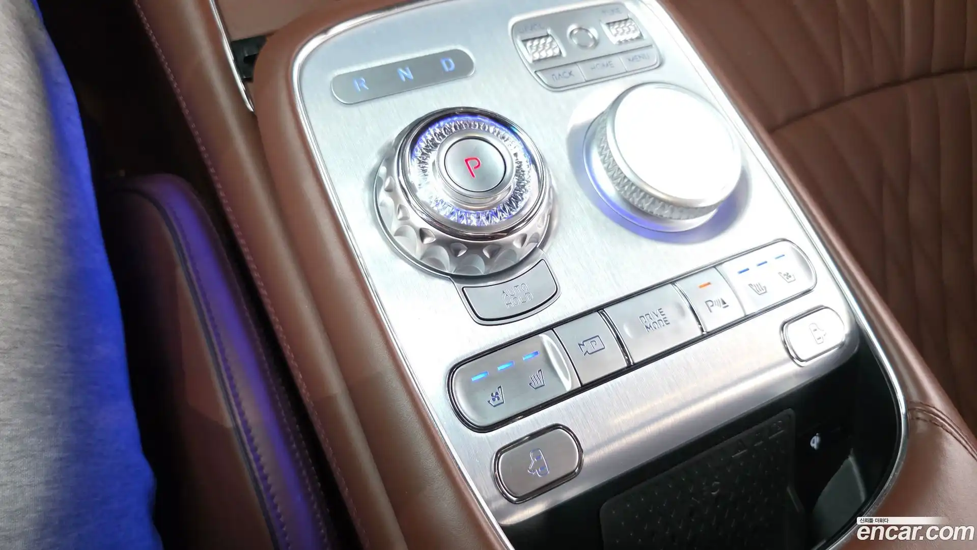 G90 Genesis 2023.0-INNER-009