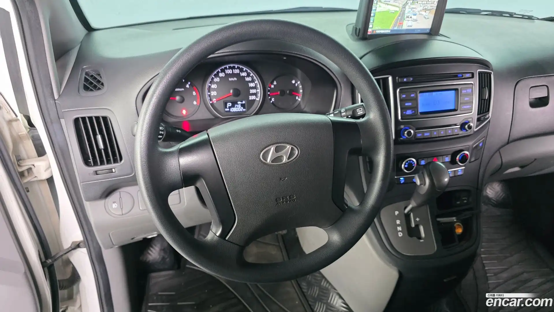 Starex Hyundai 2016.8-OPTION-018
