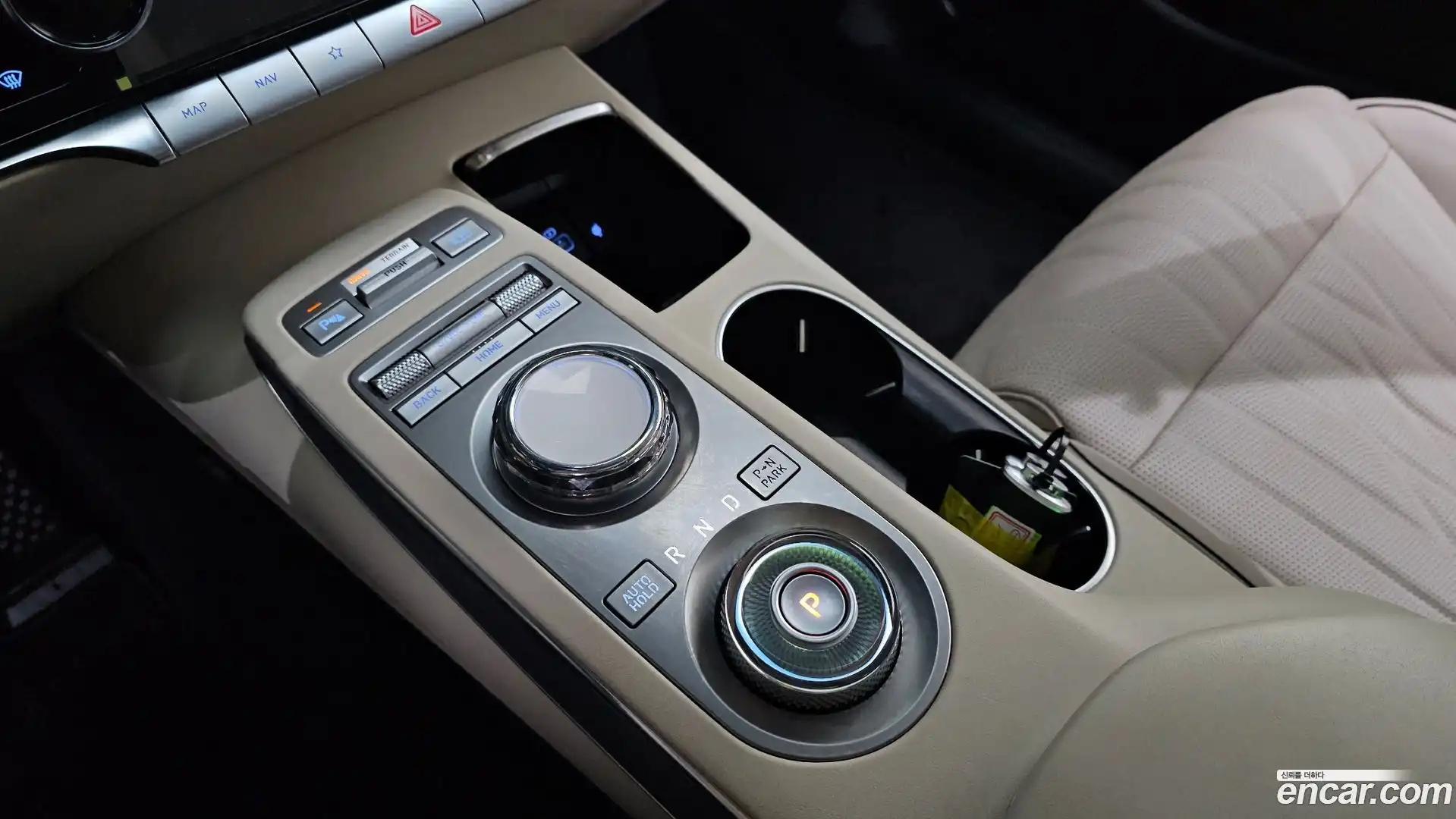 GV70 Genesis 2022.11-INNER-009
