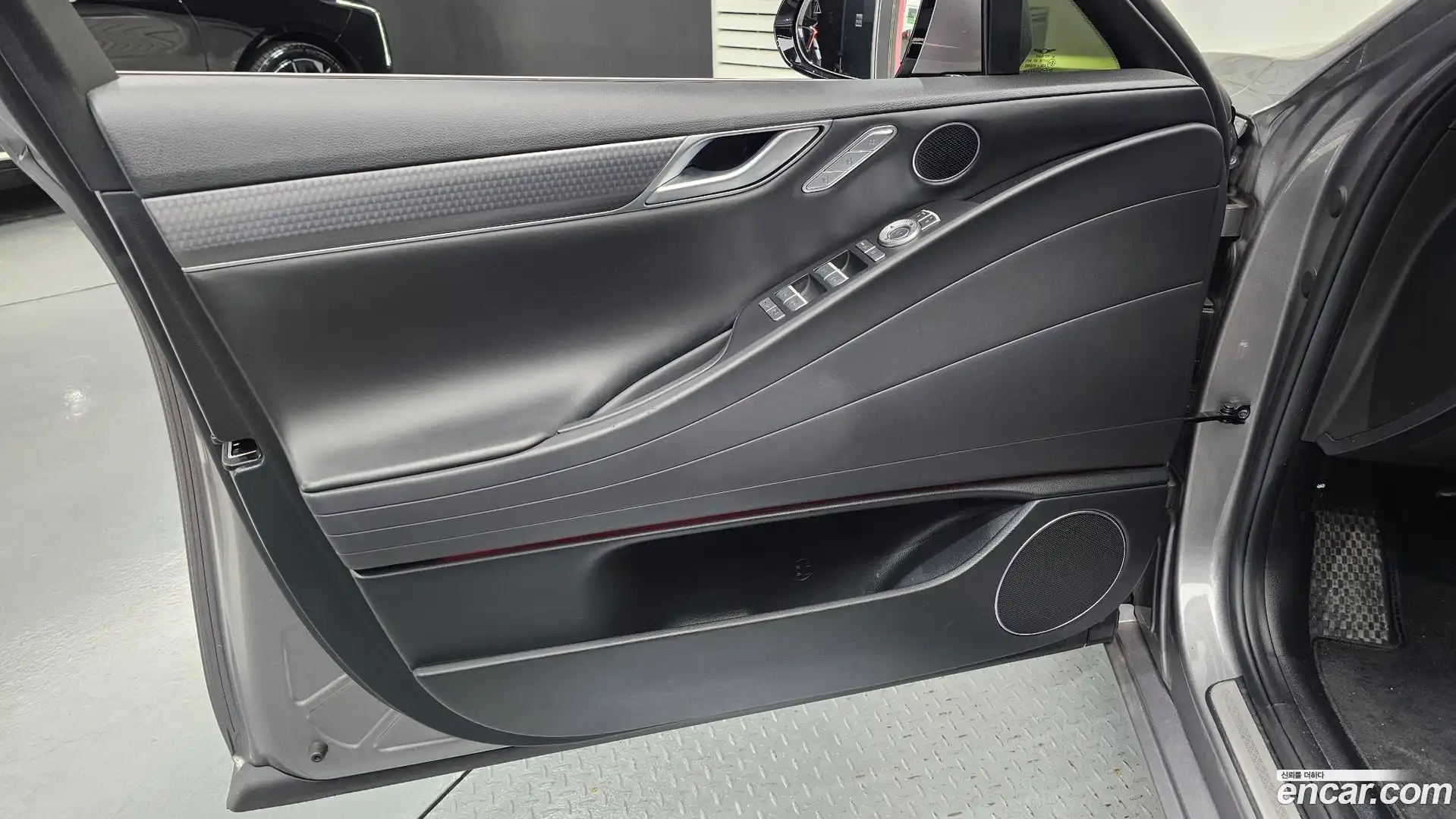 G80 Genesis 2024.6-INNER-034