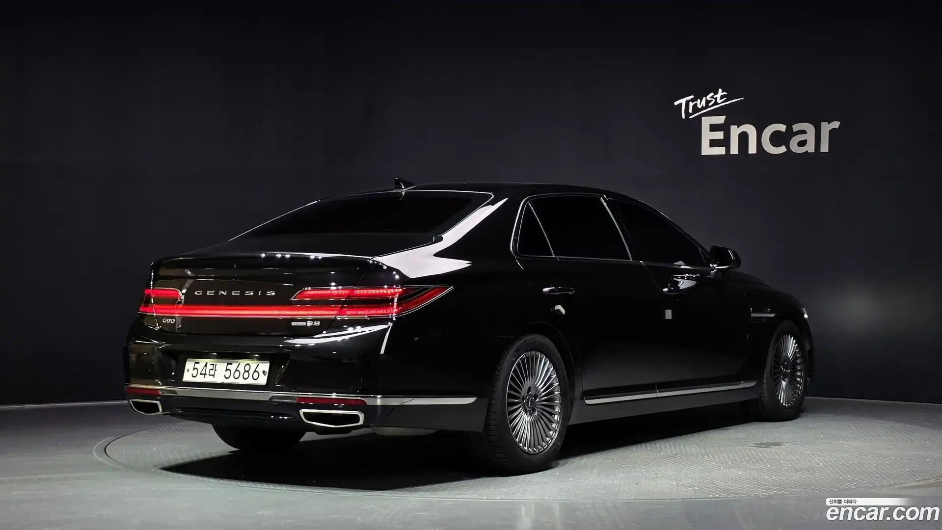 G90 Genesis 2019.2-OUTER-002
