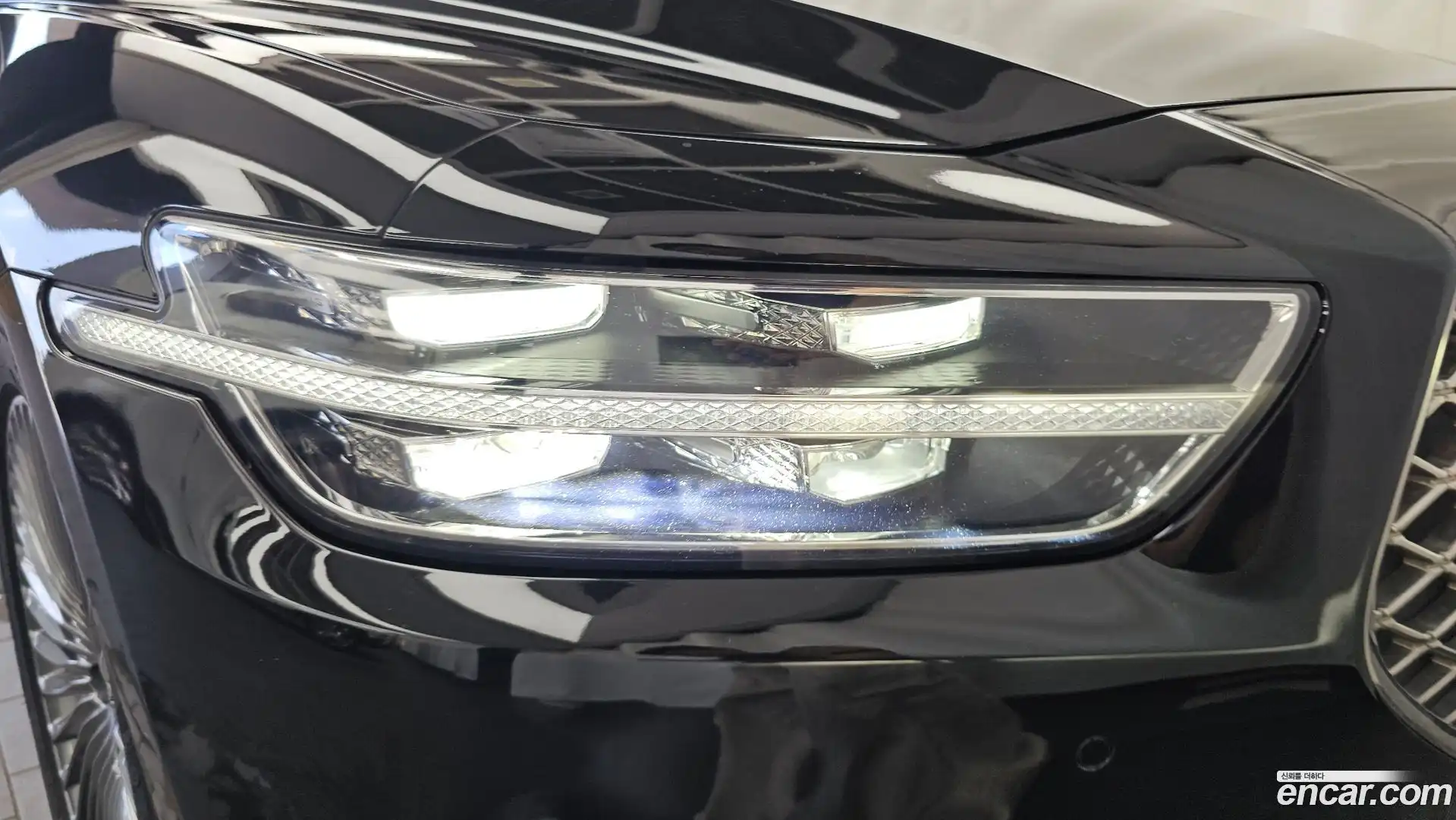 G90 Genesis 2019.2-OUTER-032