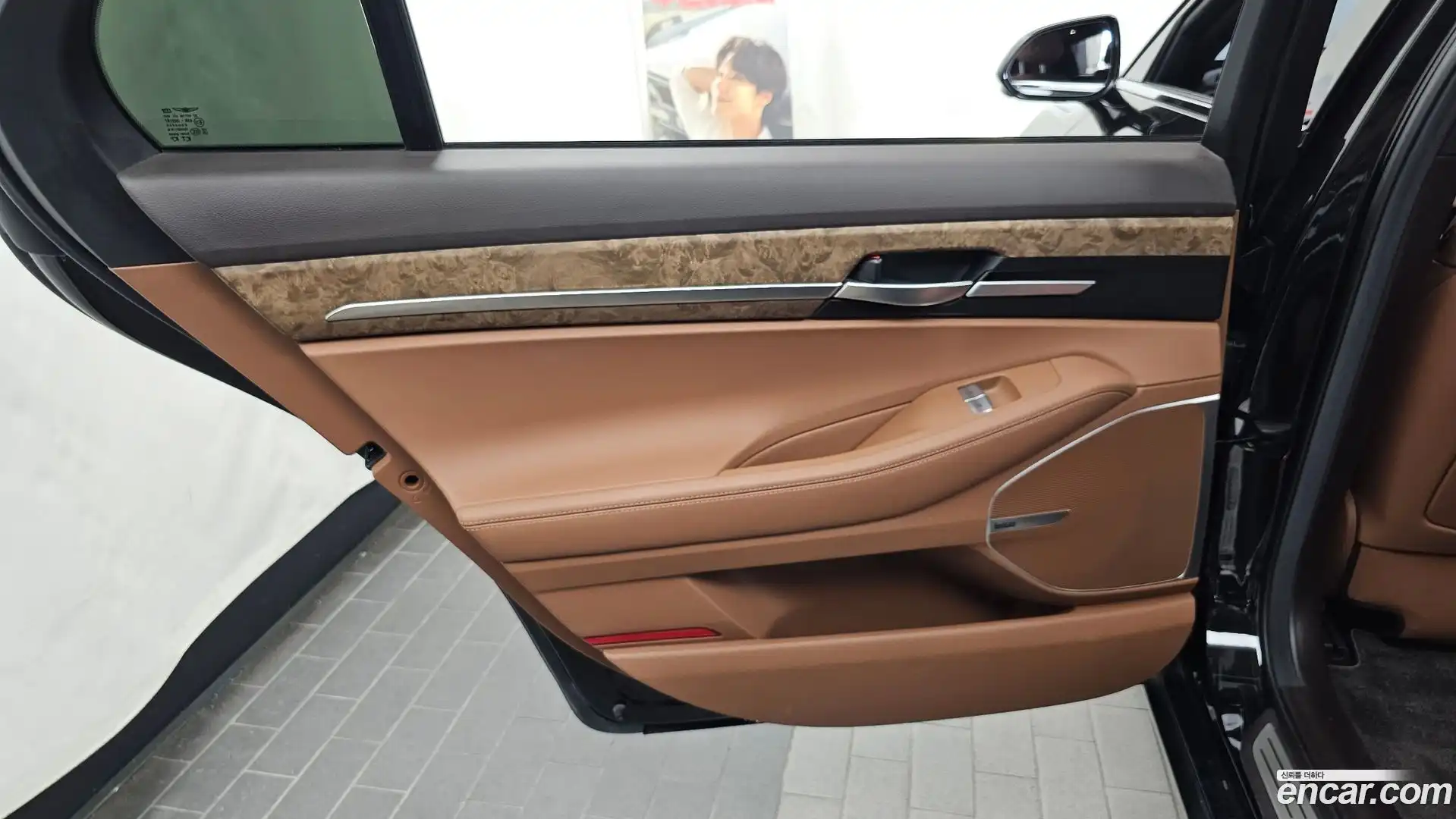G90 Genesis 2019.2-INNER-035