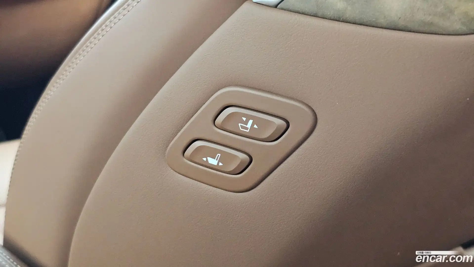 G90 Genesis 2019.2-OPTION-045