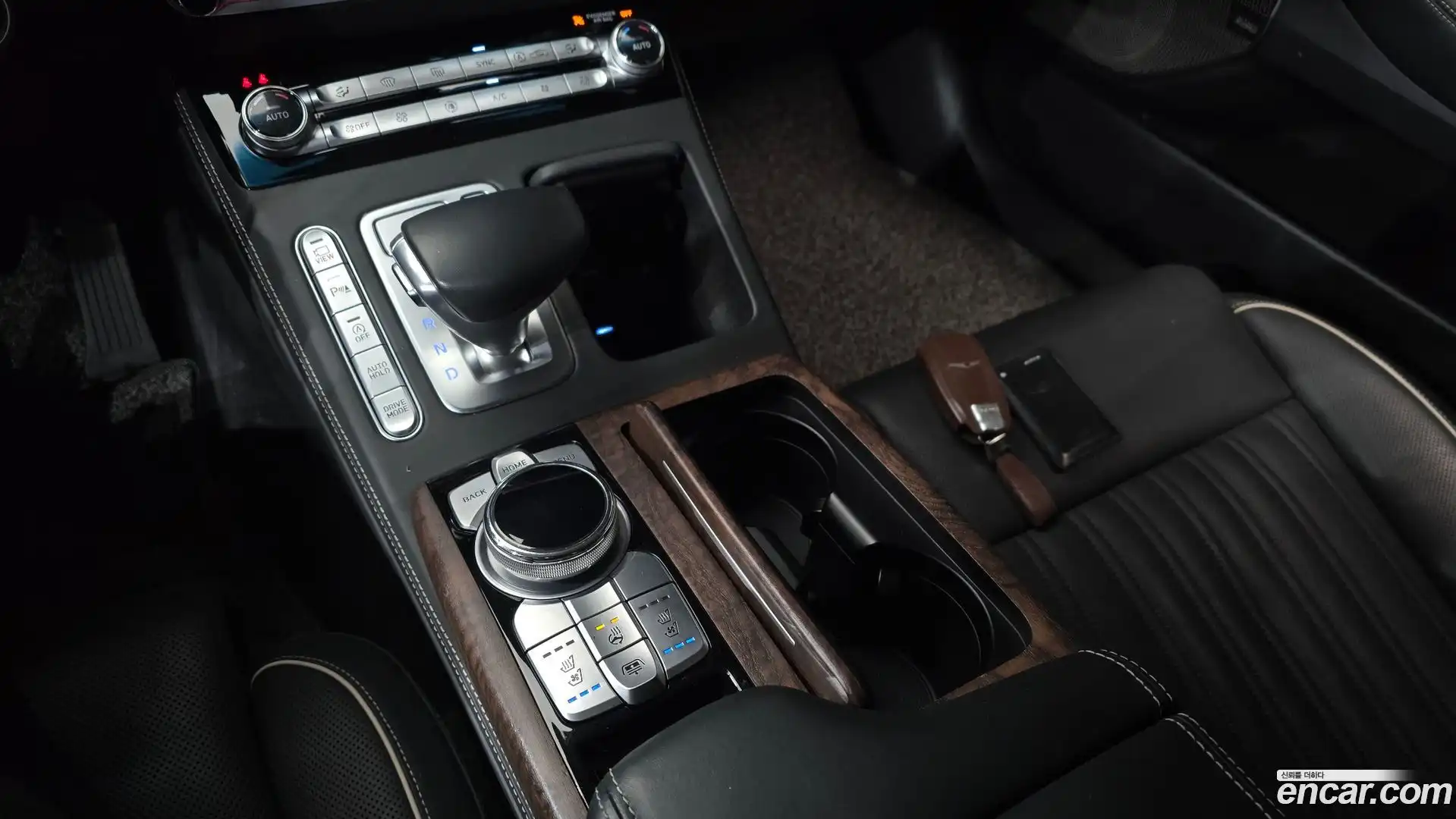 G90 Genesis 2020.7-INNER-009