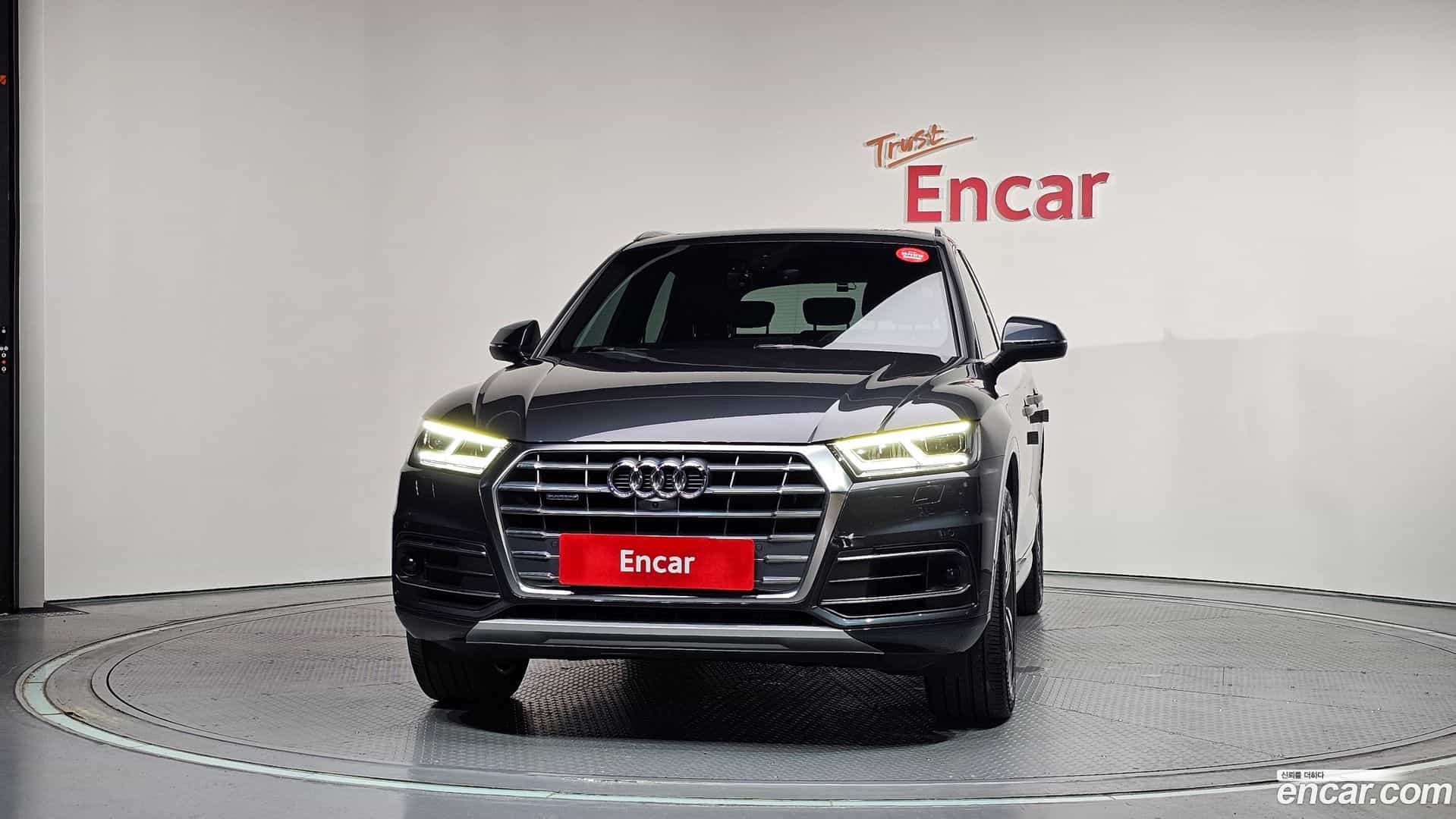 Q5 Audi 2020.11-OUTER-003