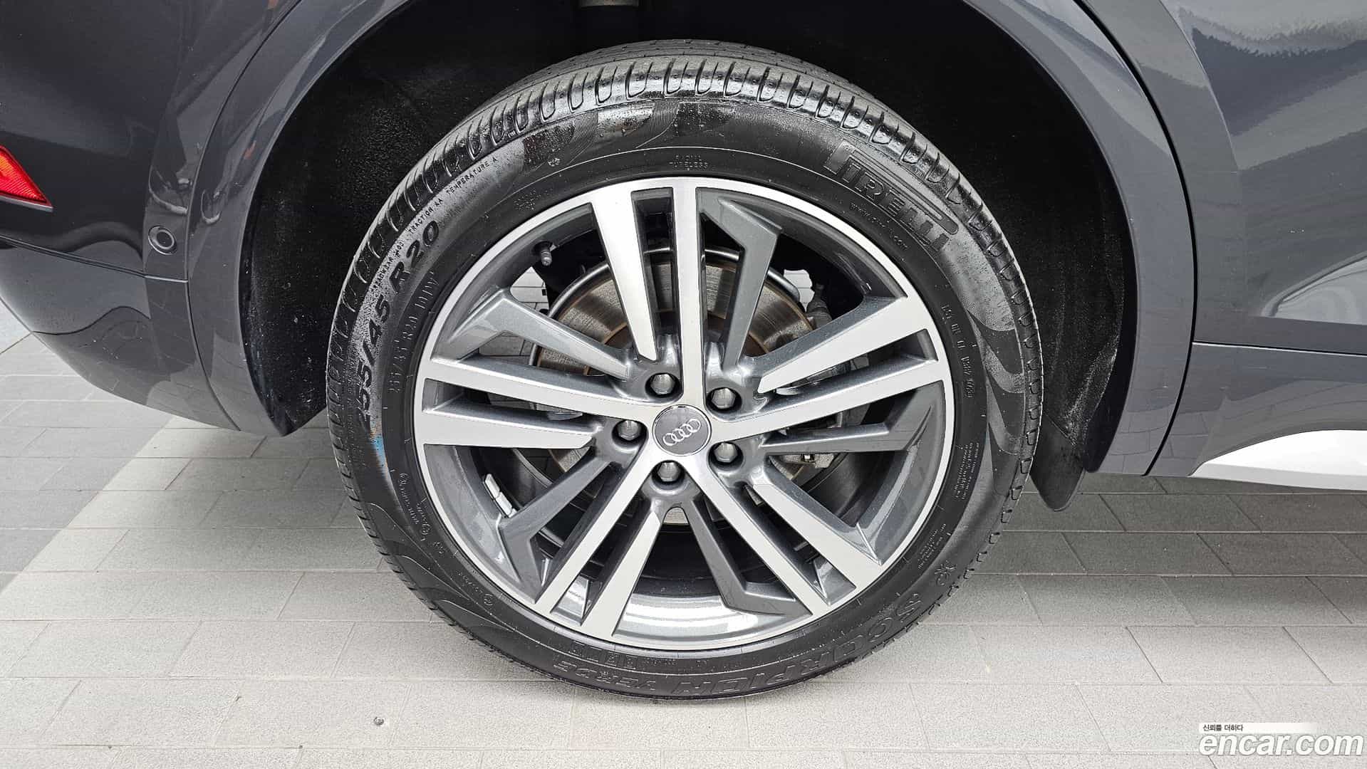 Q5 Audi 2020.11-OUTER-005