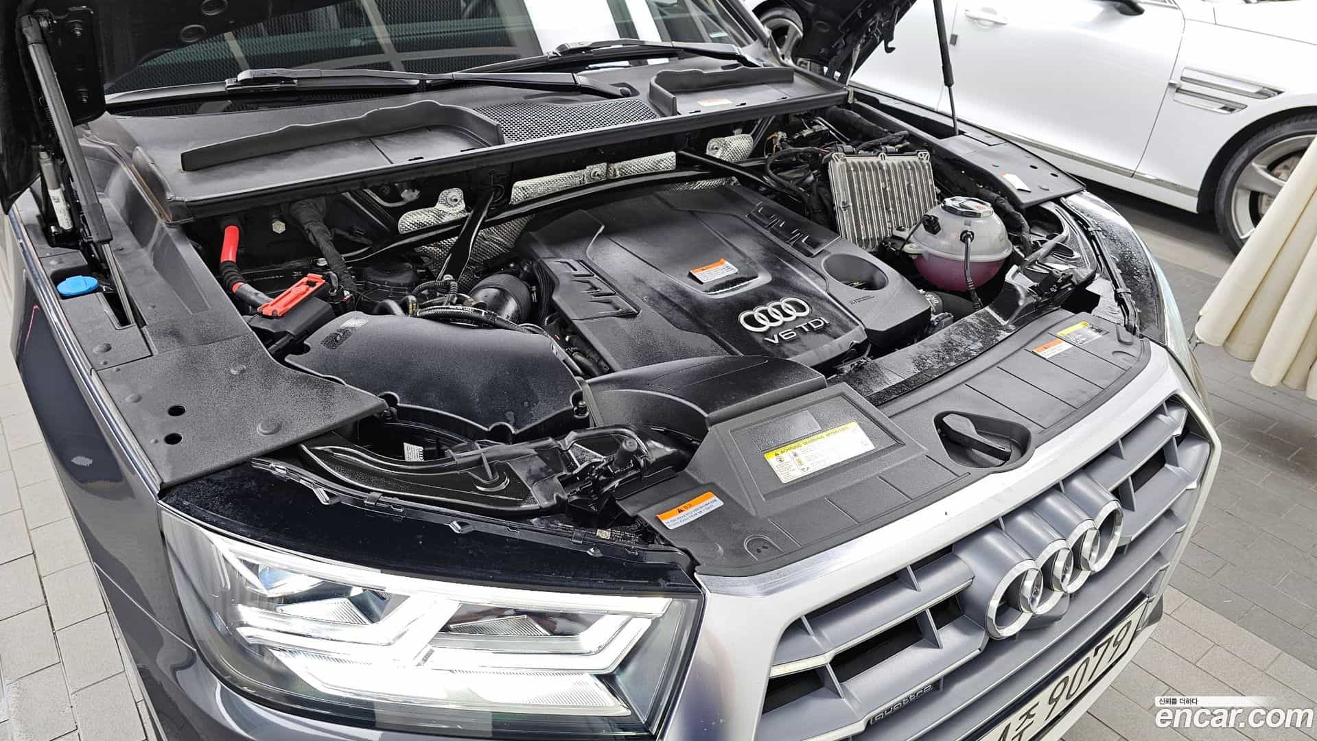 Q5 Audi 2020.11-OUTER-006