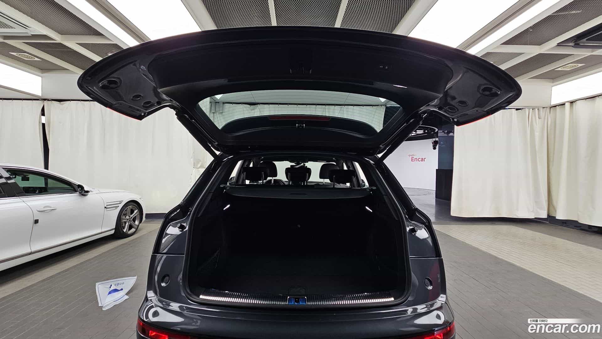 Q5 Audi 2020.11-OPTION-024