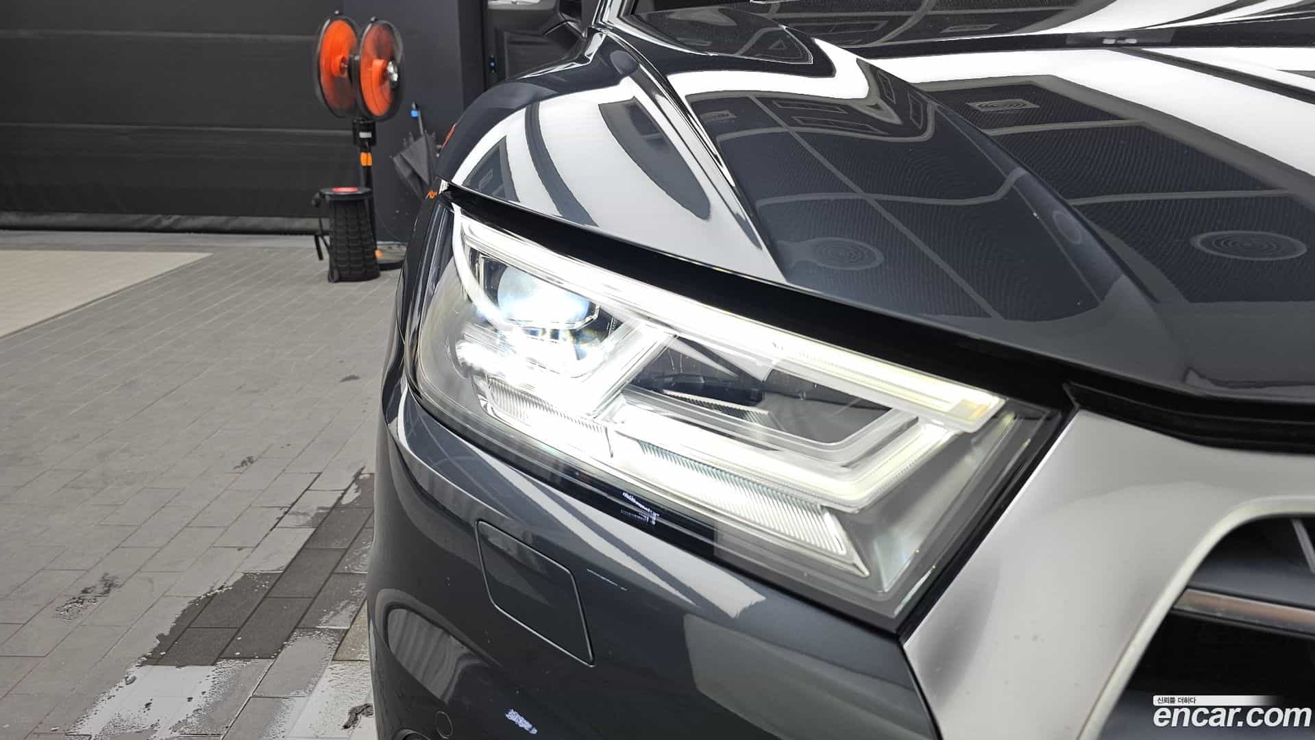 Q5 Audi 2020.11-OUTER-032