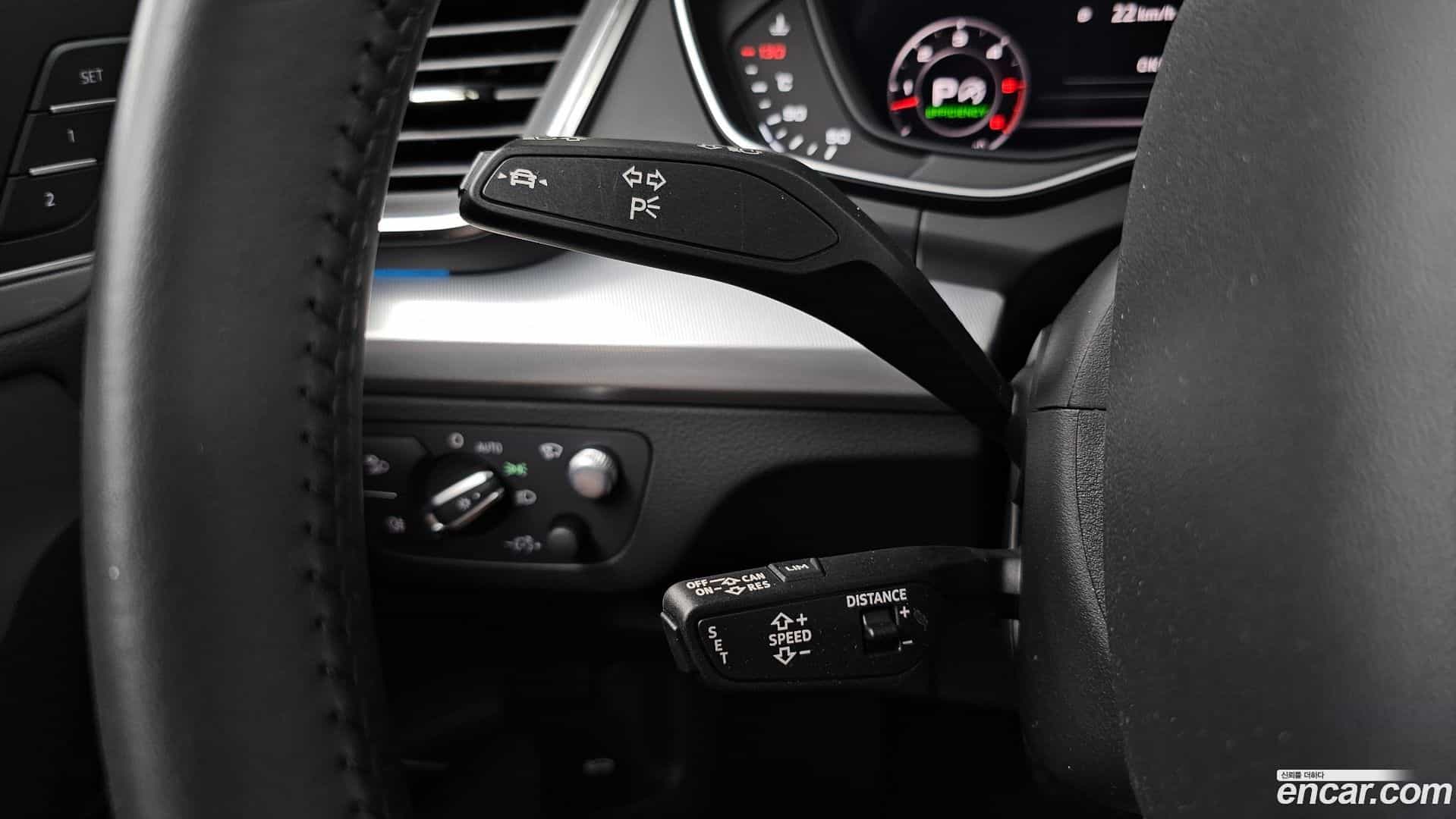 Q5 Audi 2020.11-OPTION-042