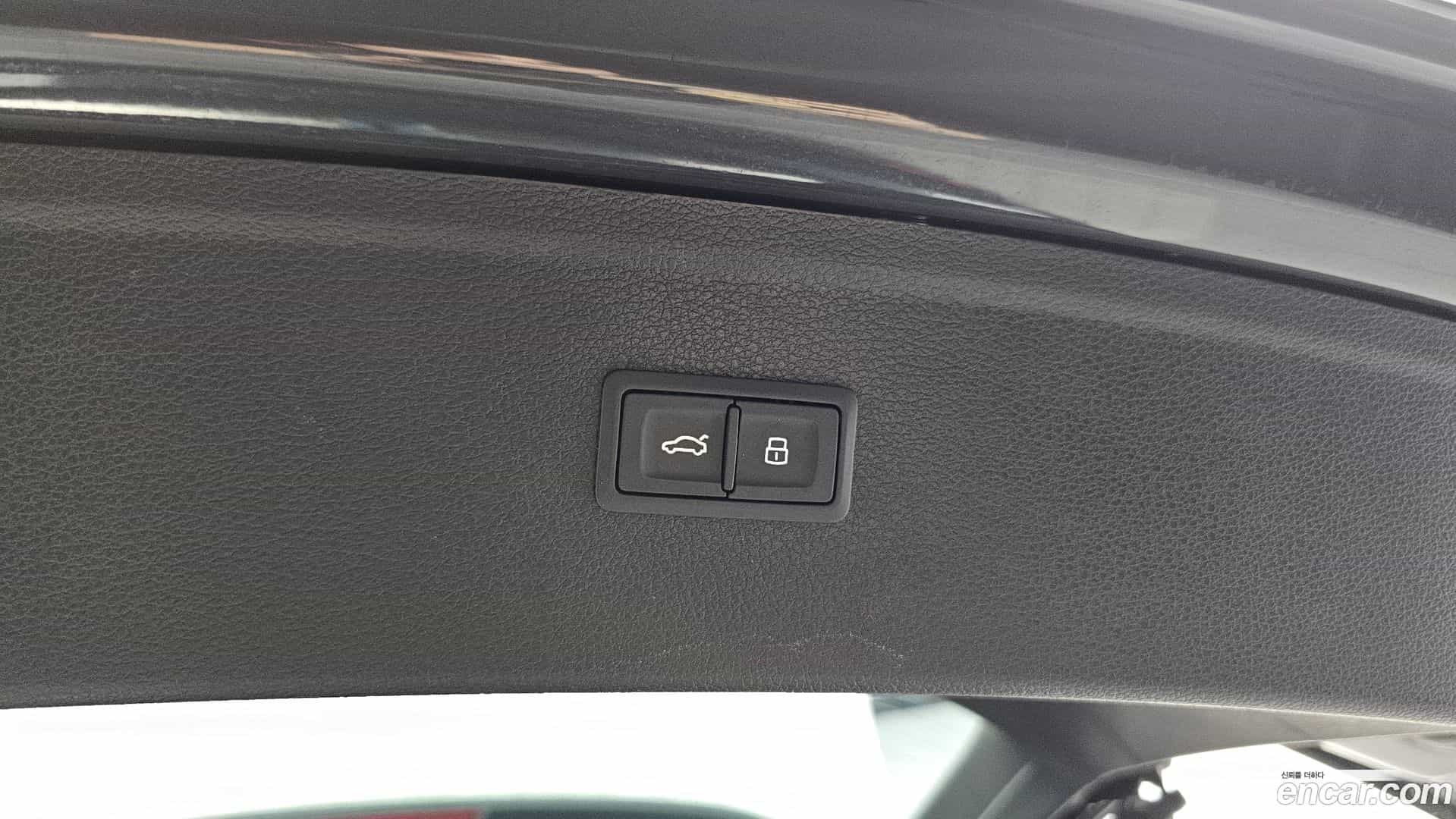 Q5 Audi 2020.11-OPTION-047
