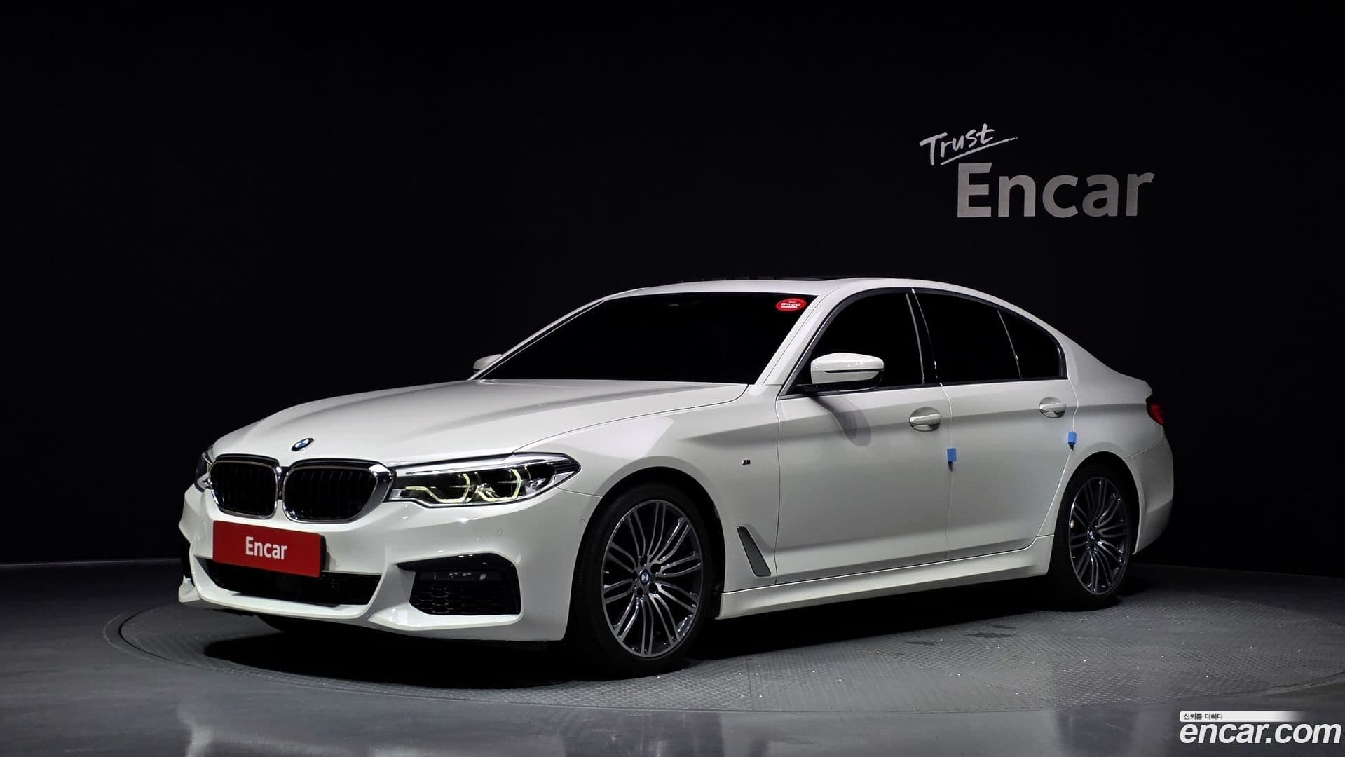 Main__Slider__Photo:5-Series BMW 2020.7-0