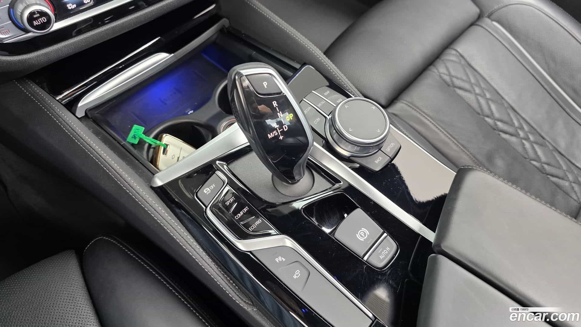 5-Series BMW 2020.7-INNER-009