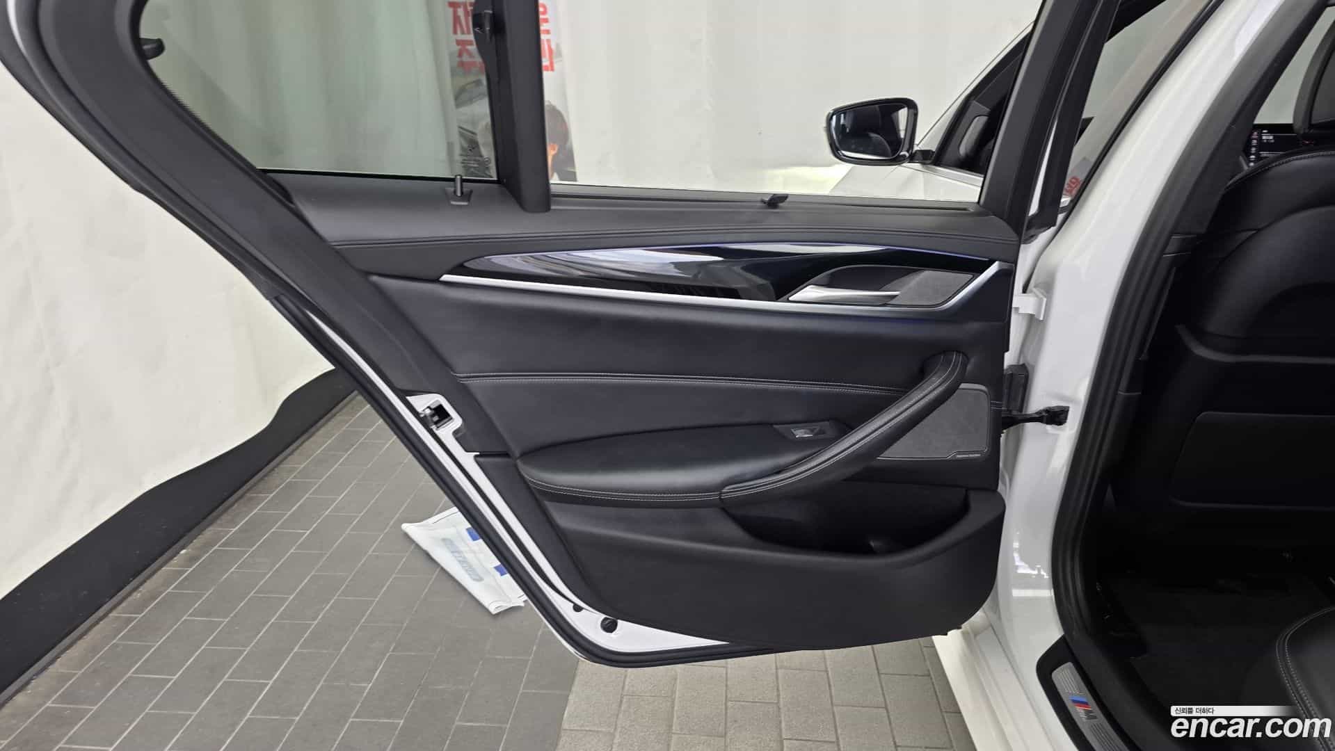 5-Series BMW 2020.7-INNER-035