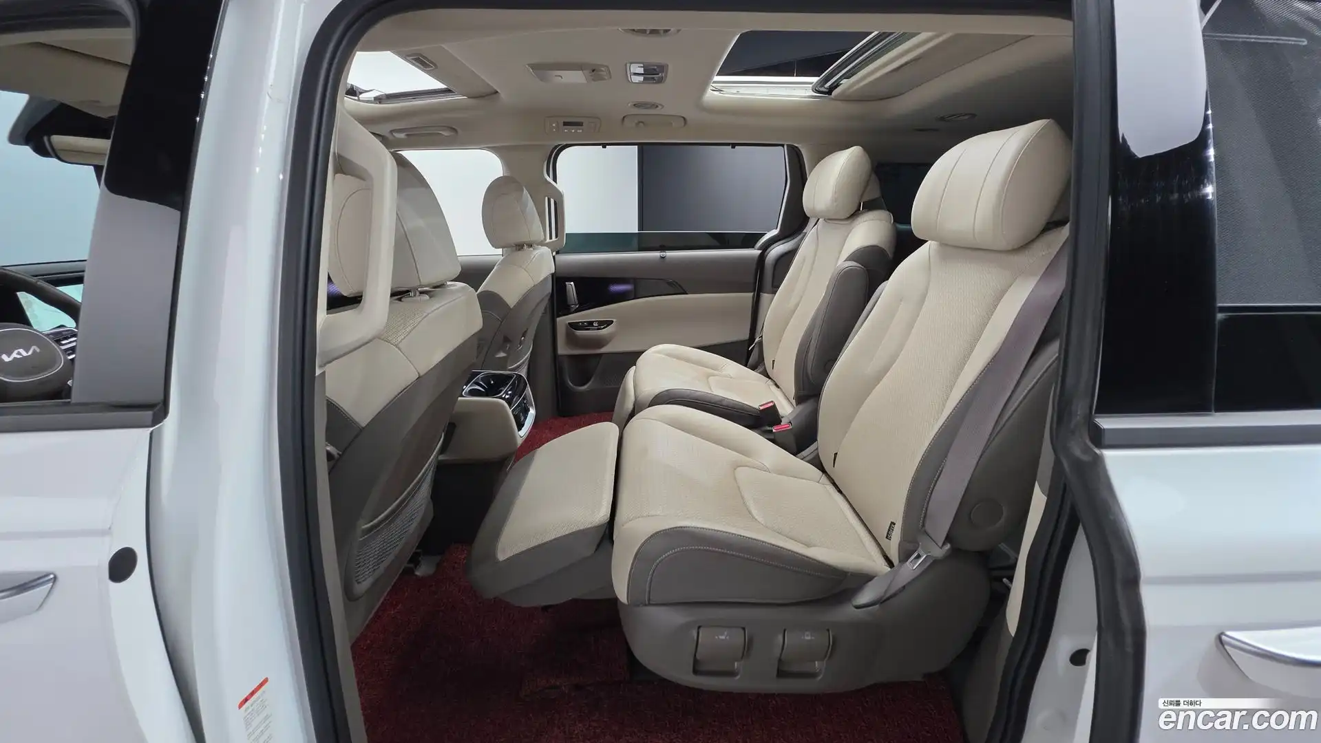 Canival Kia 2023.2-OPTION-021