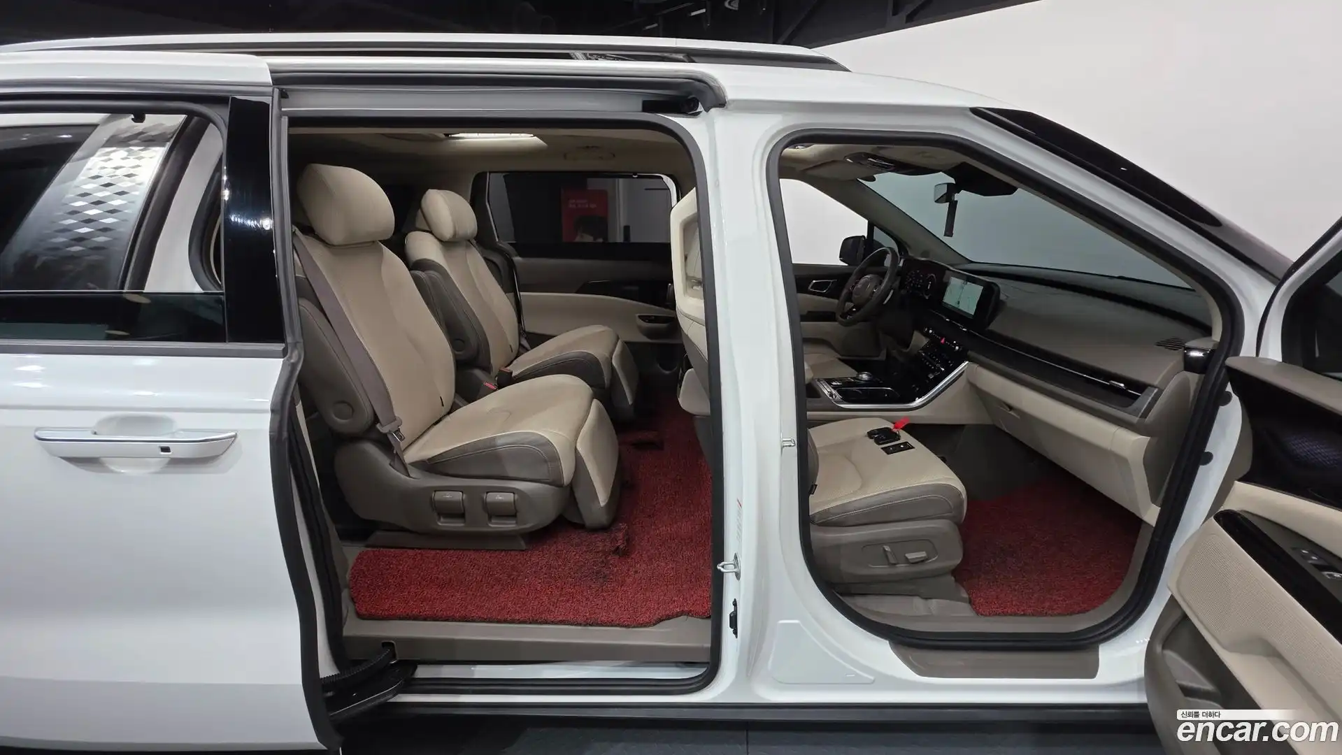 Canival Kia 2023.2-OPTION-023