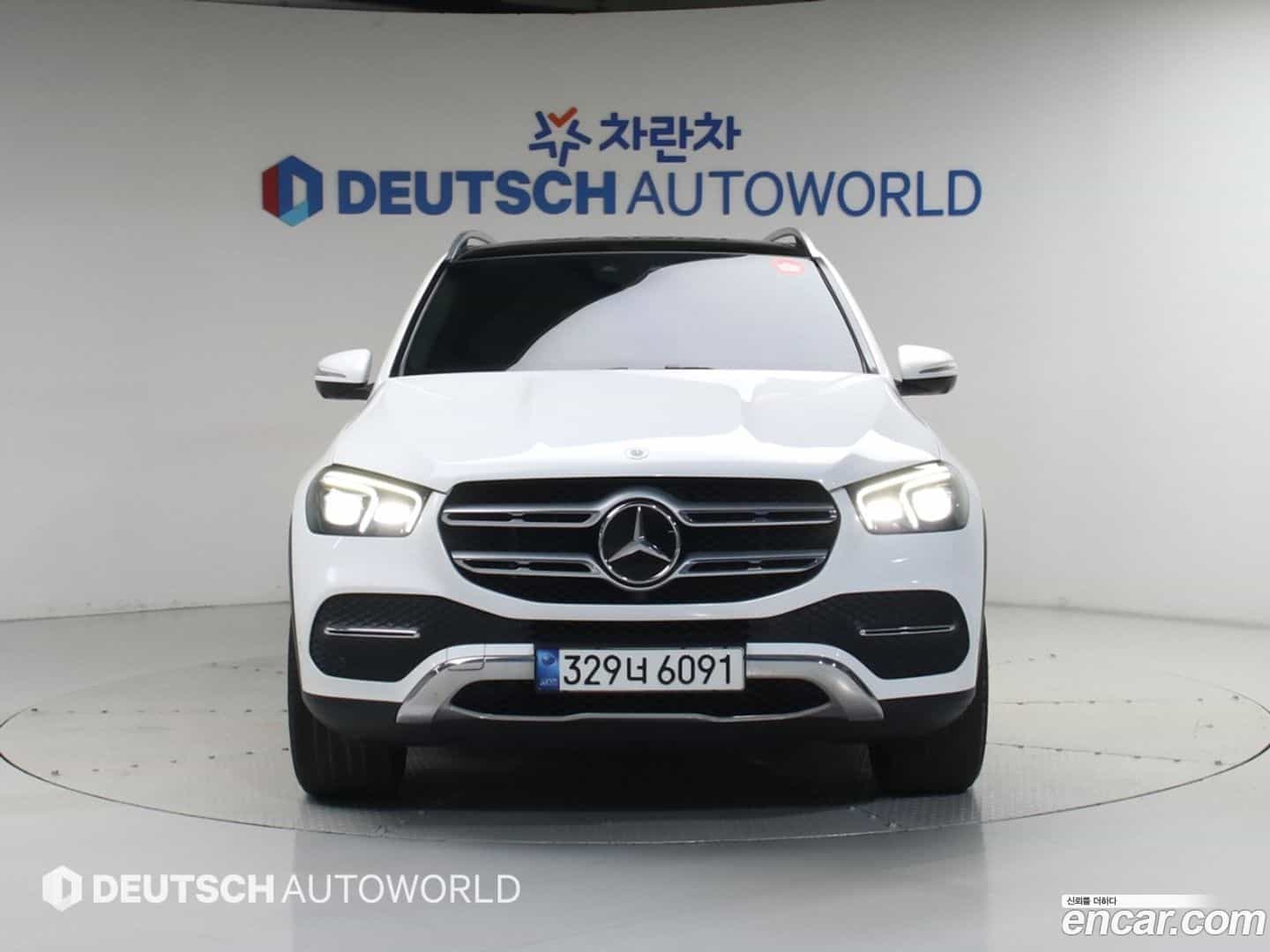 GLE-Class Mercedes-Benz 2021.9-OUTER-003